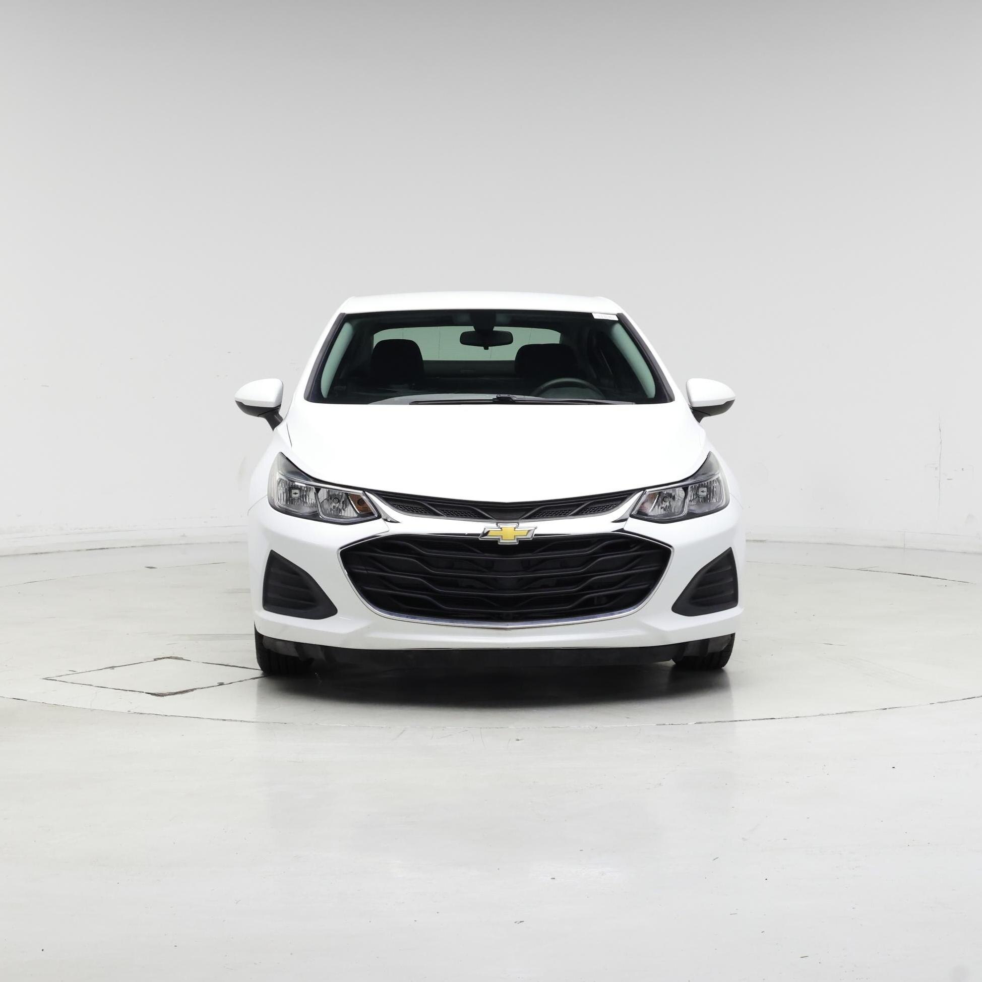 Thumbnail: 2019 Chevrolet Cruze - 5
