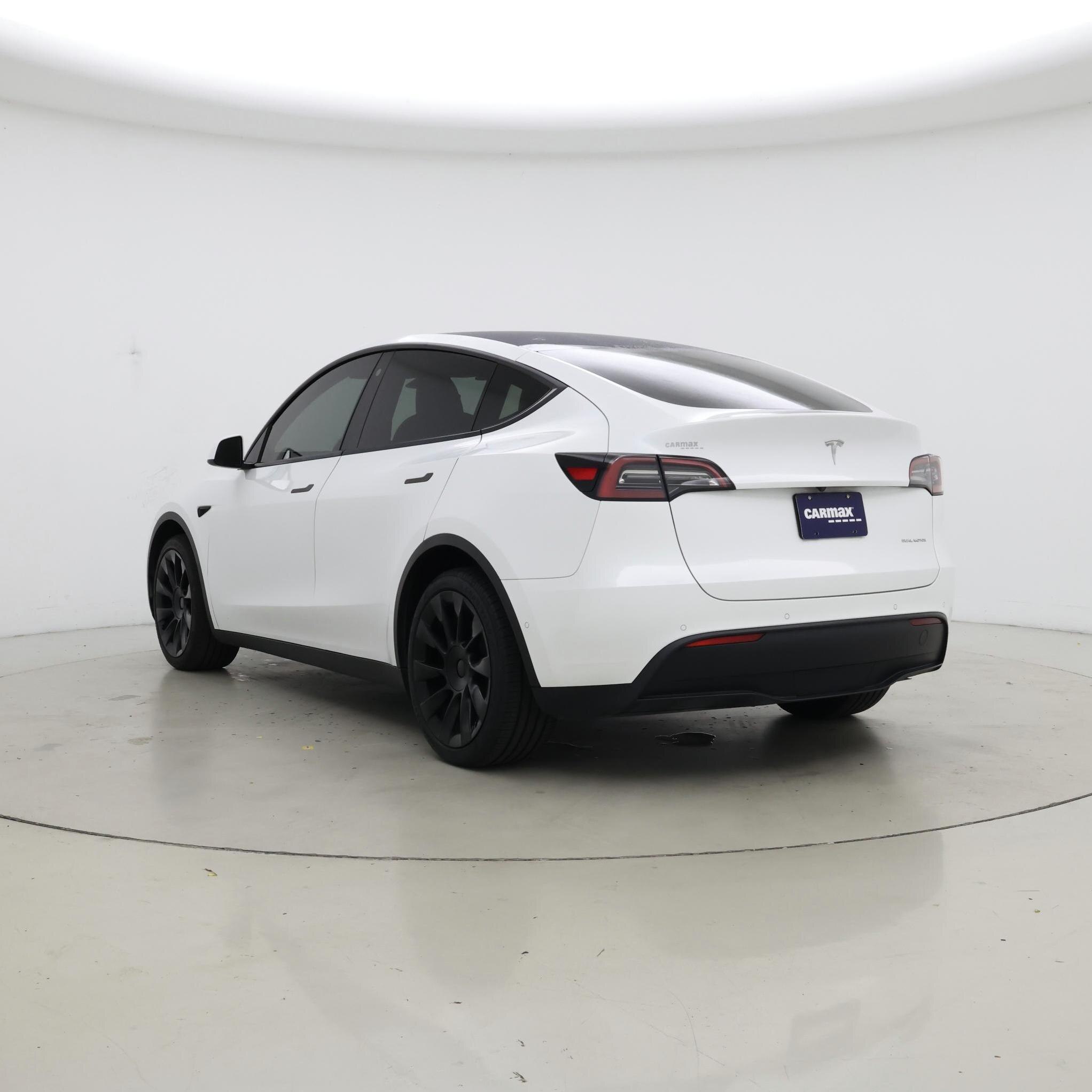 Thumbnail: 2022 Tesla Model Y - 2