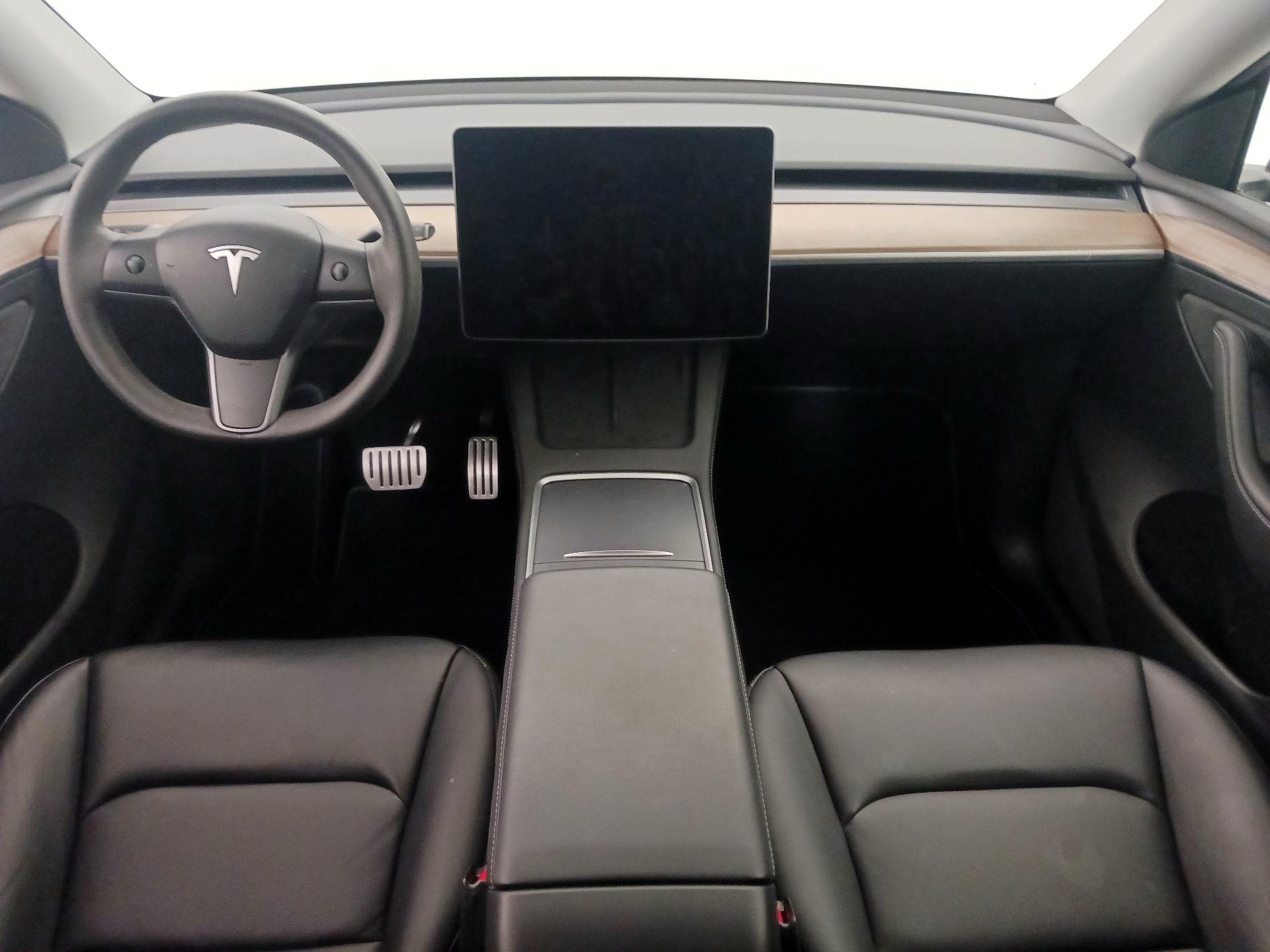 Thumbnail: 2022 Tesla Model Y - 9