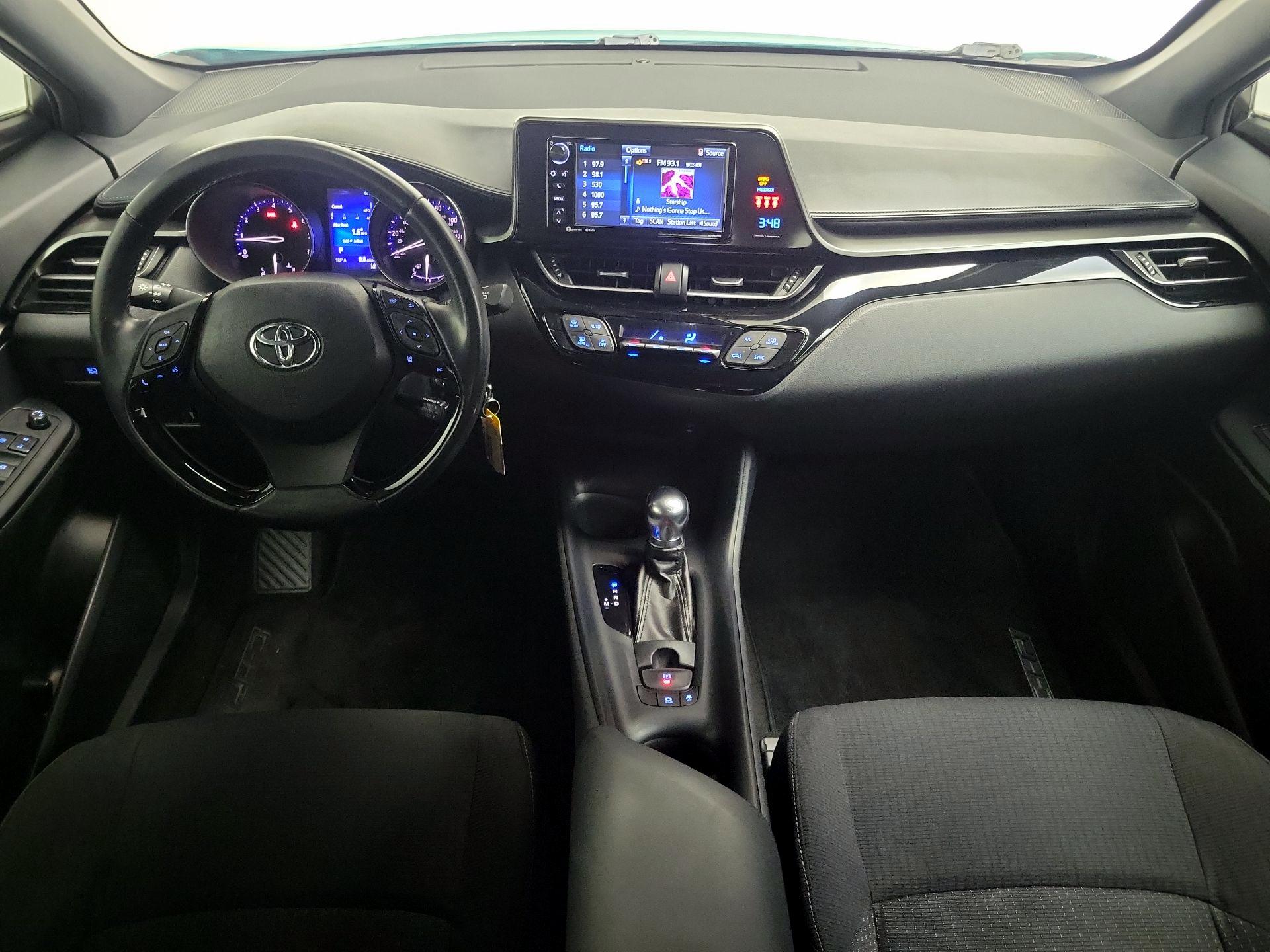 Thumbnail: 2018 Toyota C-HR - 9