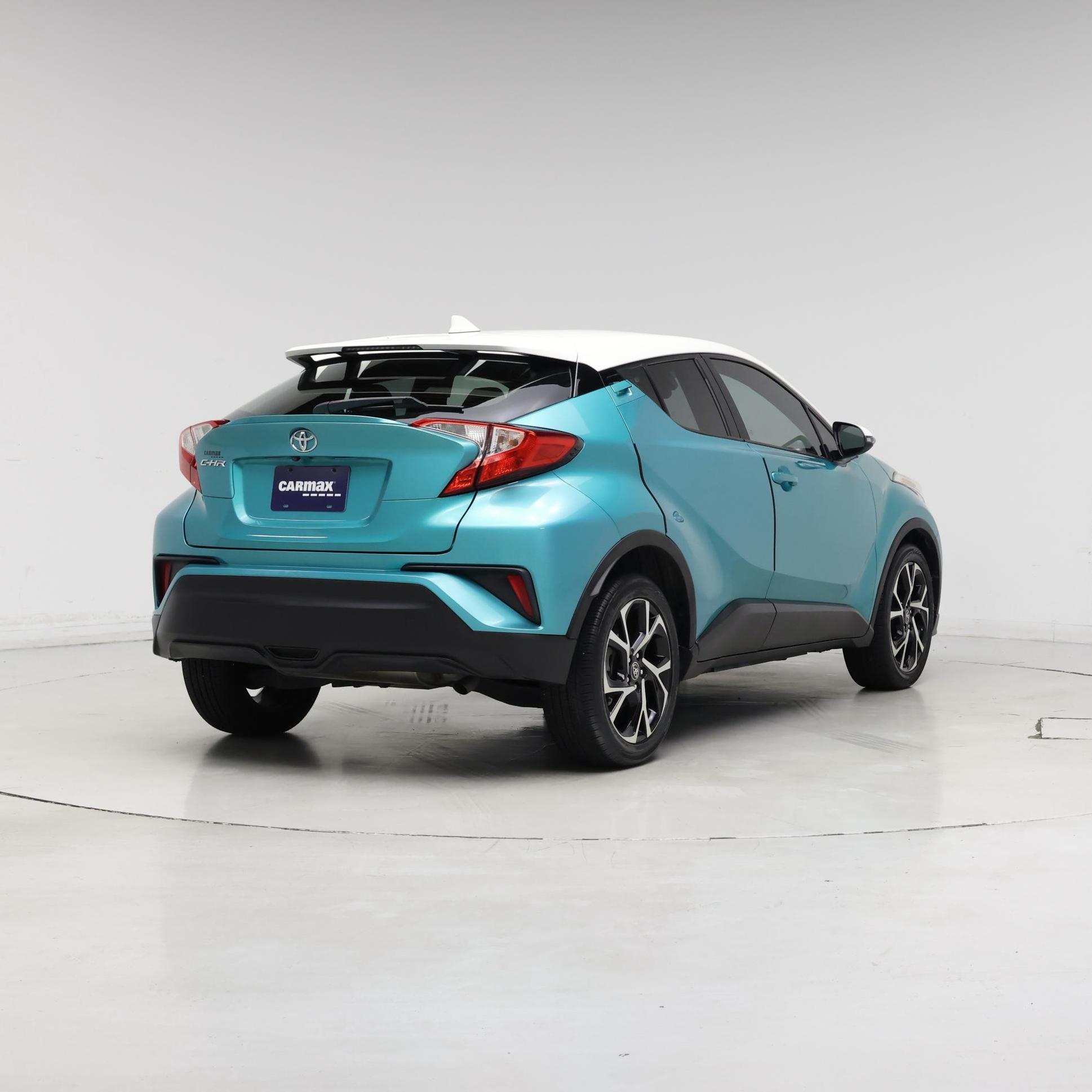 Thumbnail: 2018 Toyota C-HR - 8