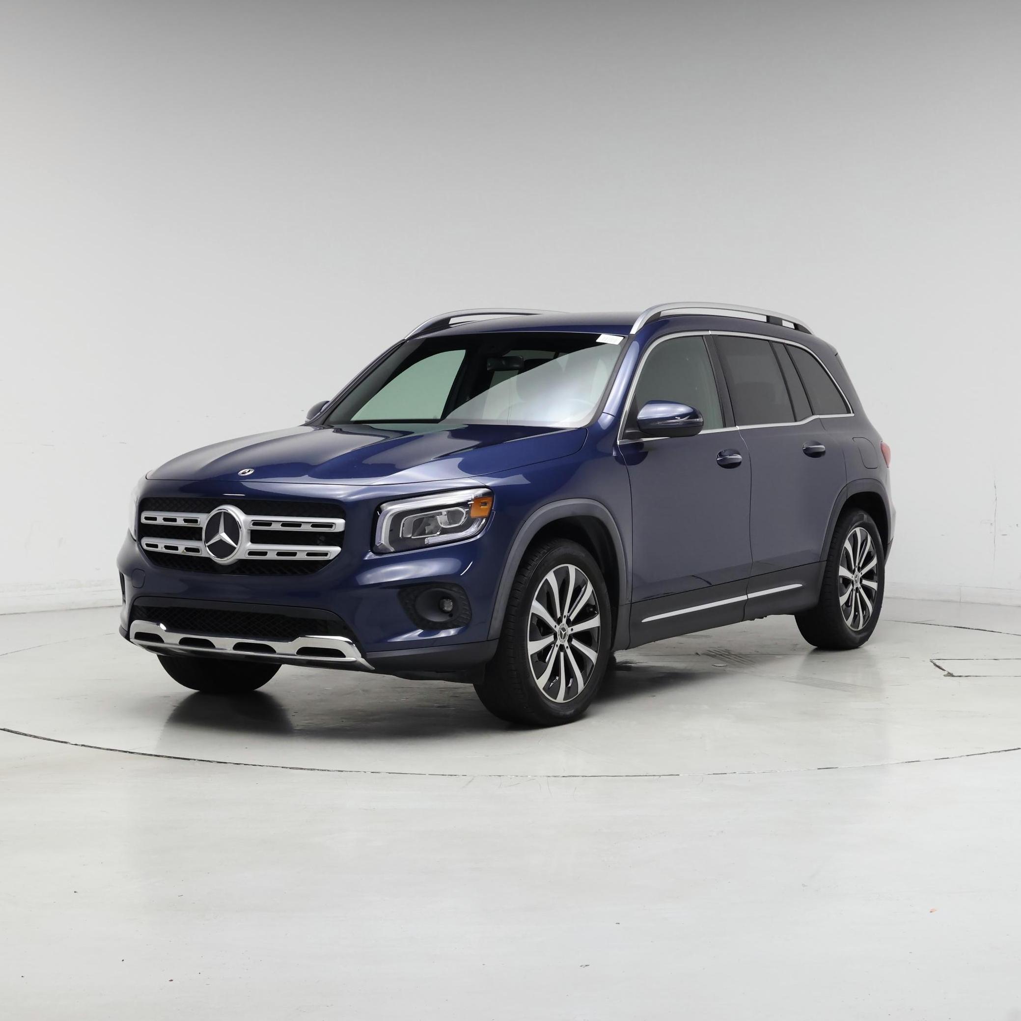 Thumbnail: 2022 Mercedes-Benz GLB - 4