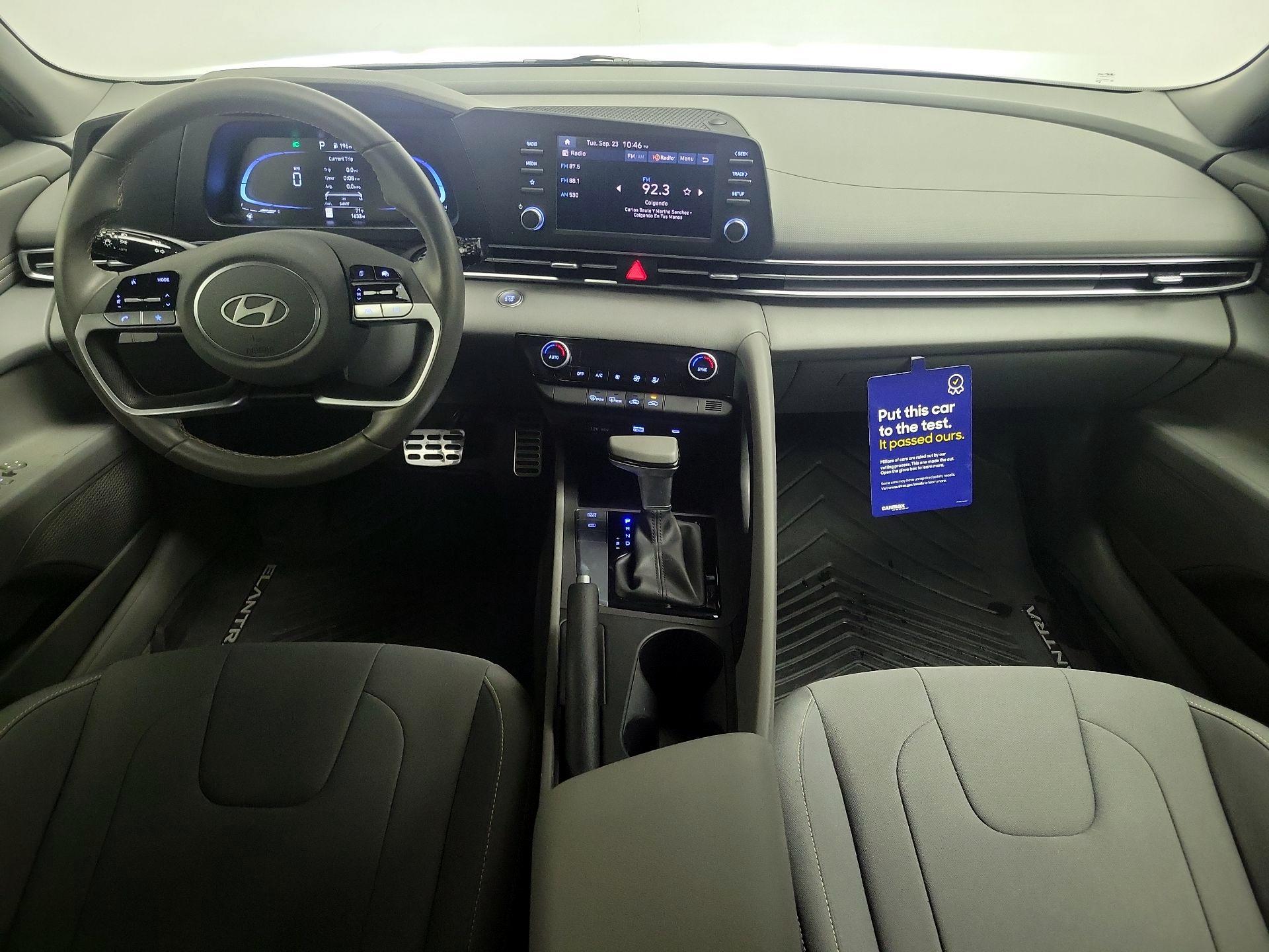 Thumbnail: 2025 Hyundai Elantra - 9