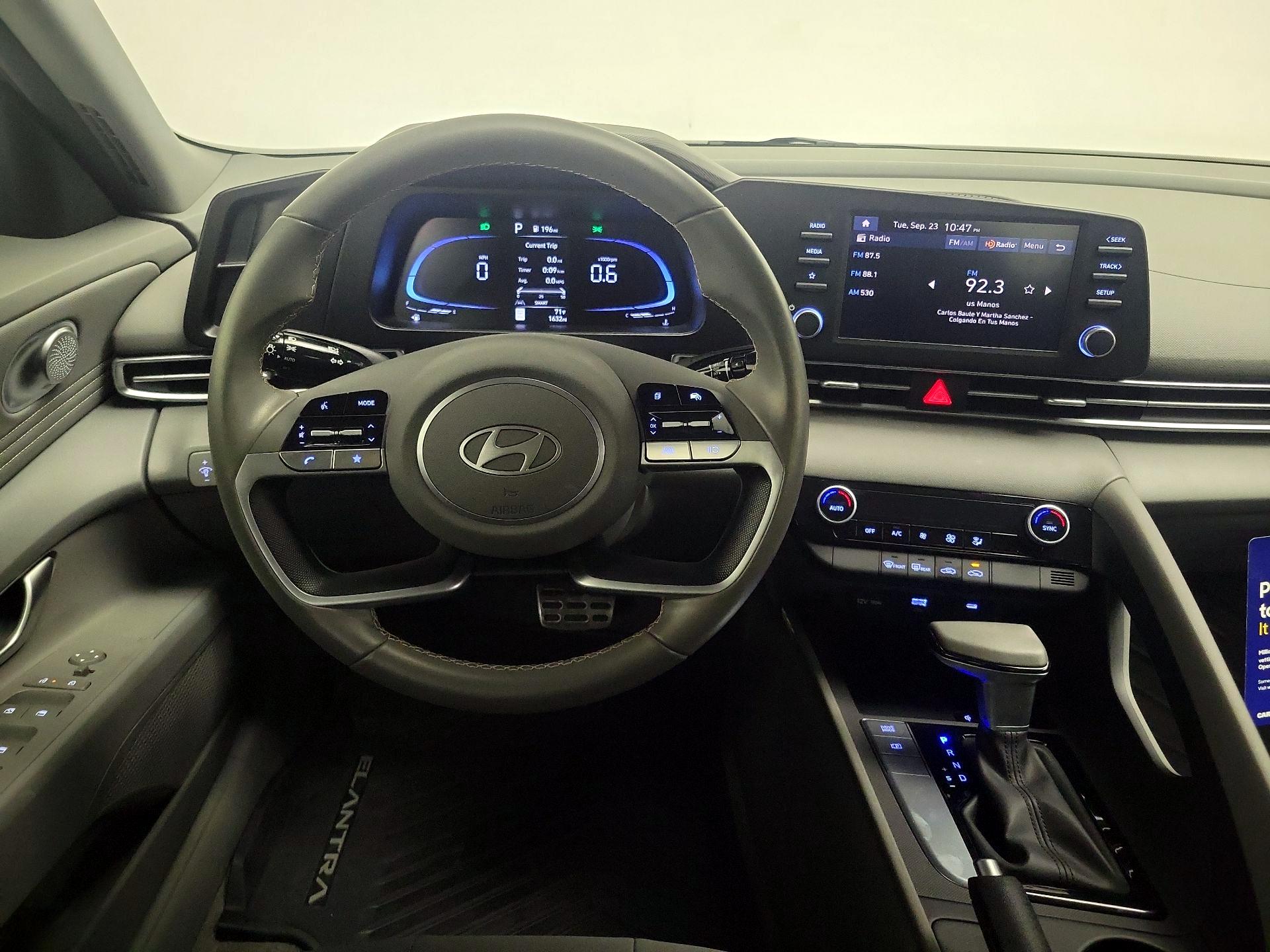 Thumbnail: 2025 Hyundai Elantra - 10