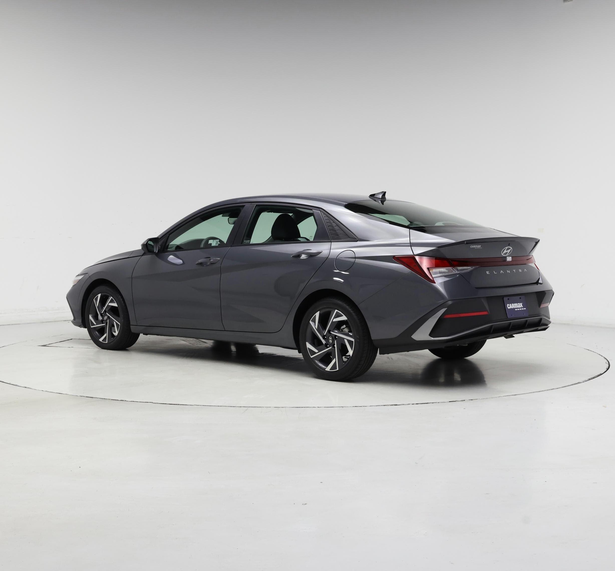 Thumbnail: 2025 Hyundai Elantra - 2