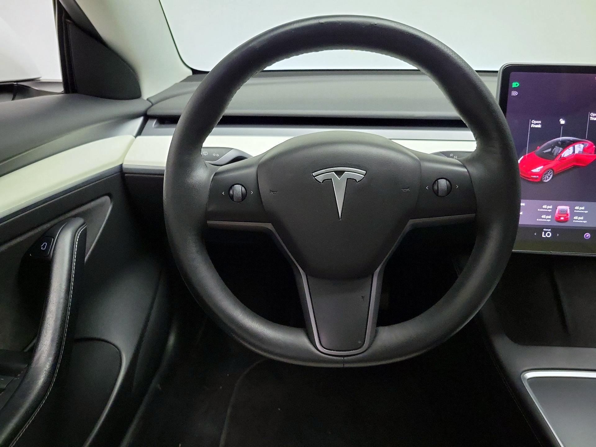 Thumbnail: 2022 Tesla Model 3 - 10