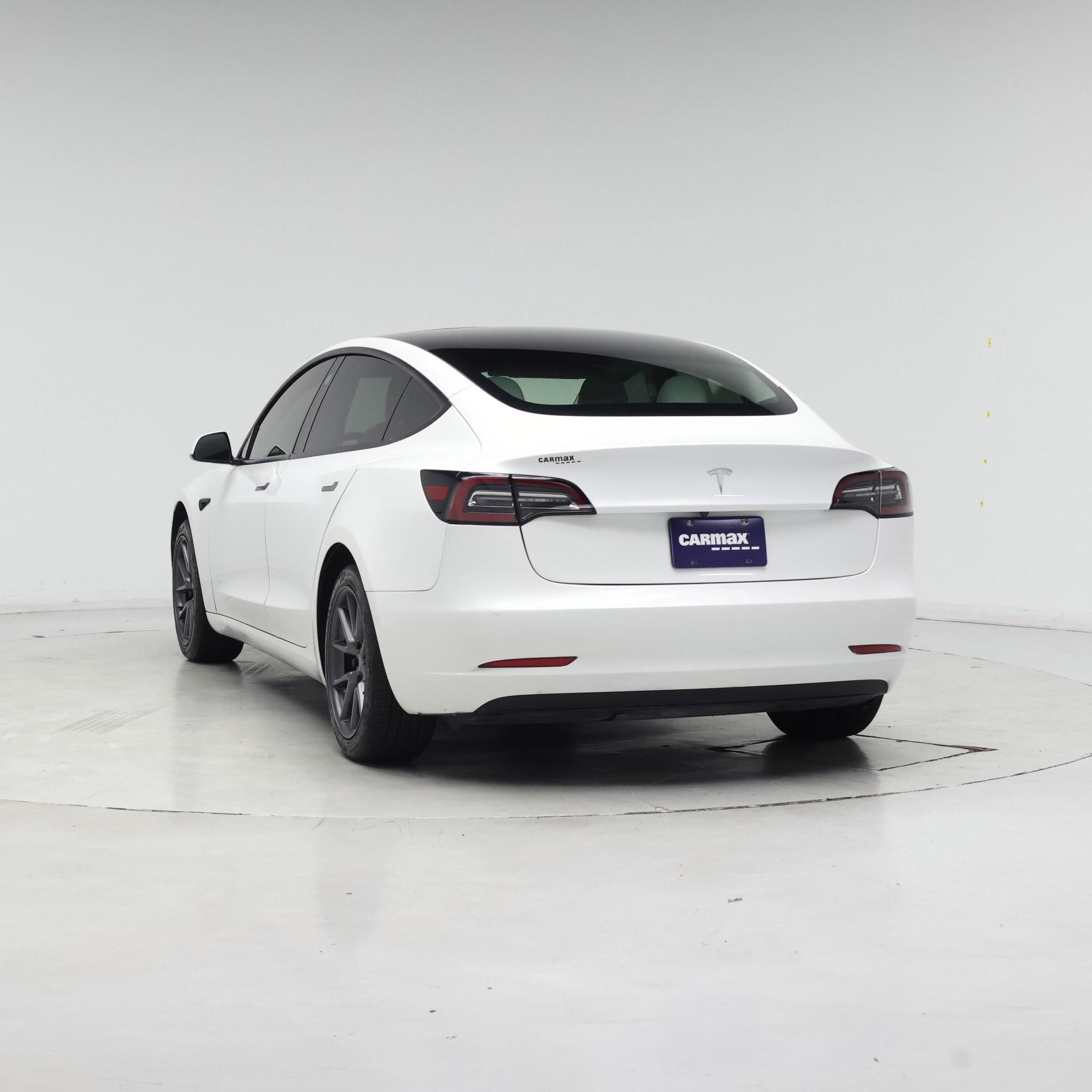 Thumbnail: 2022 Tesla Model 3 - 6