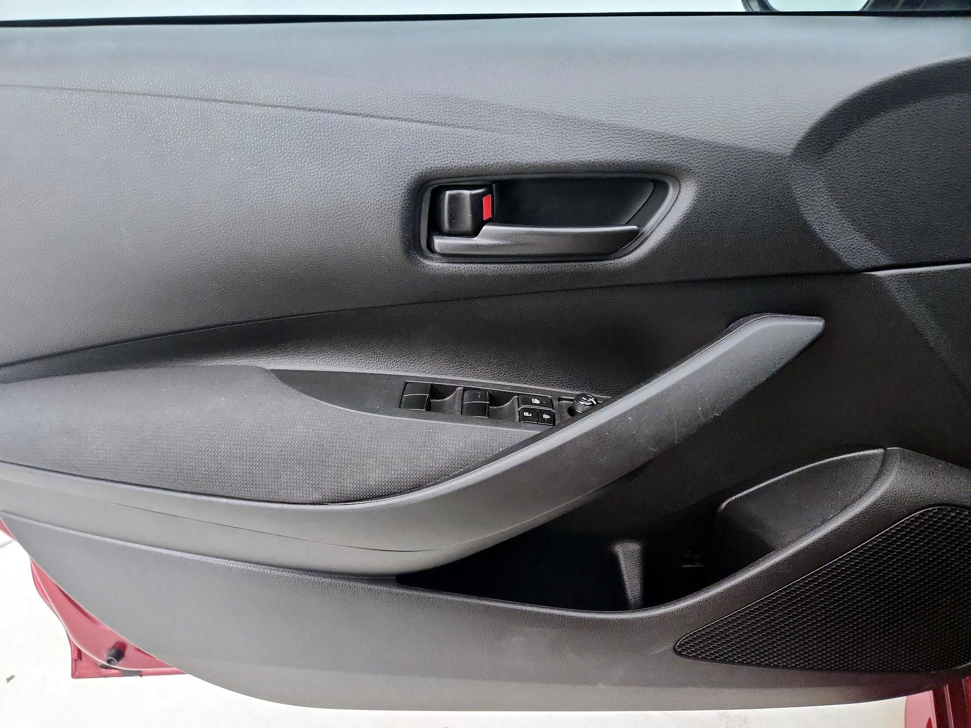 Thumbnail: 2022 Toyota Corolla - 12