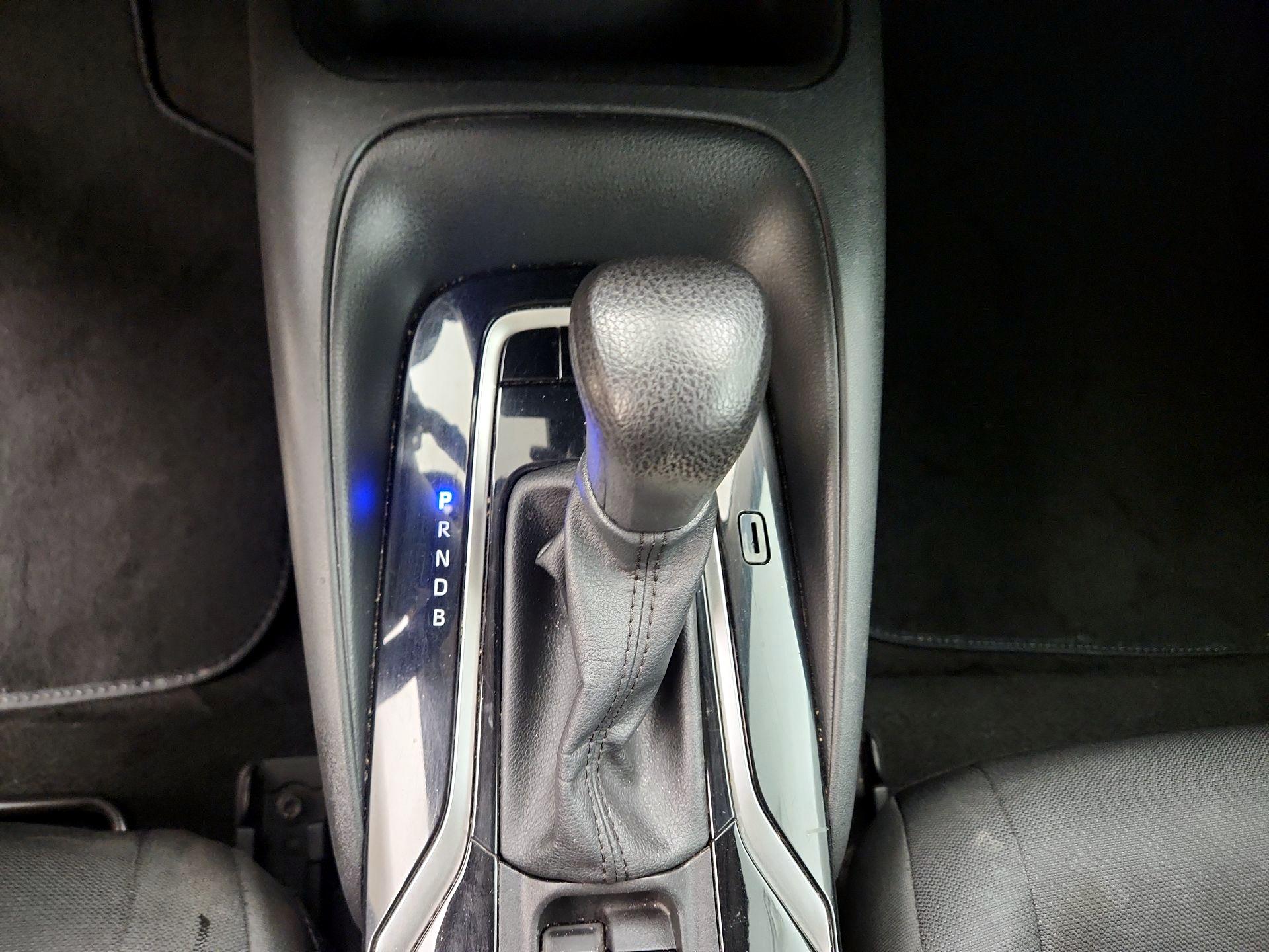 Thumbnail: 2022 Toyota Corolla - 17