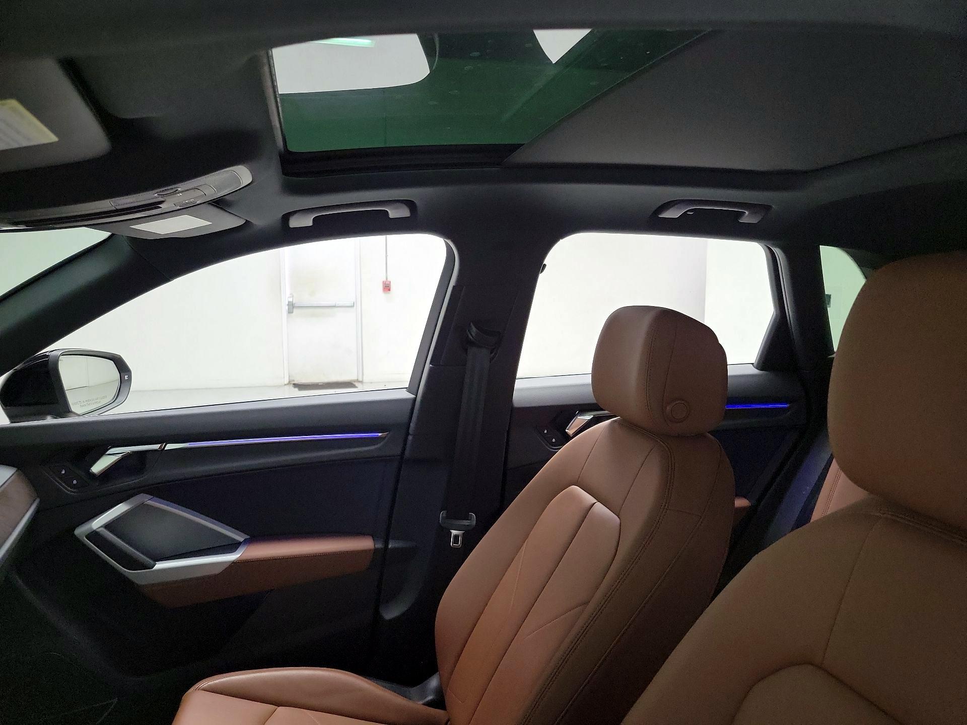 Thumbnail: 2021 Audi Q3 - 20