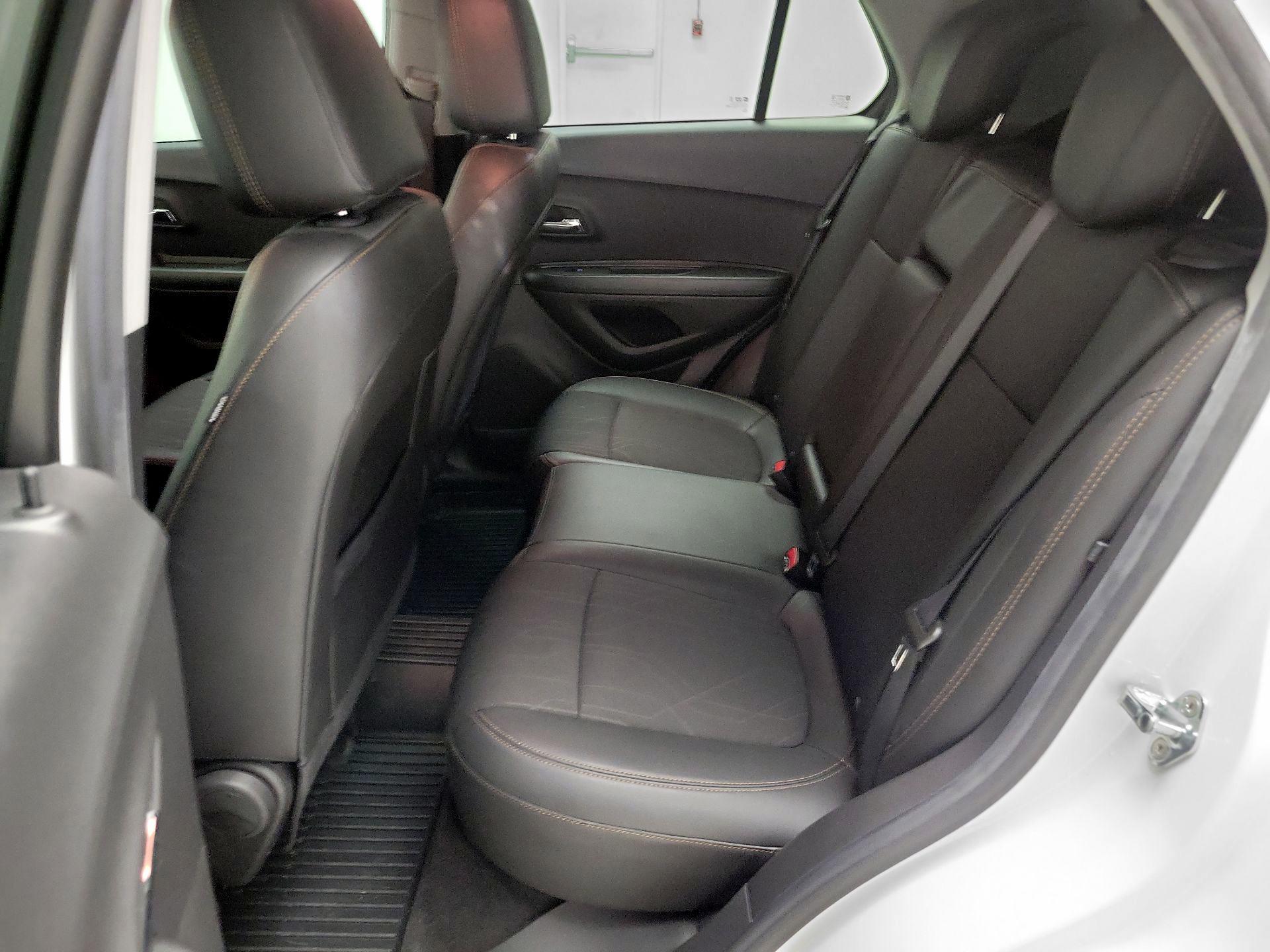 Thumbnail: 2021 Chevrolet Trax - 20
