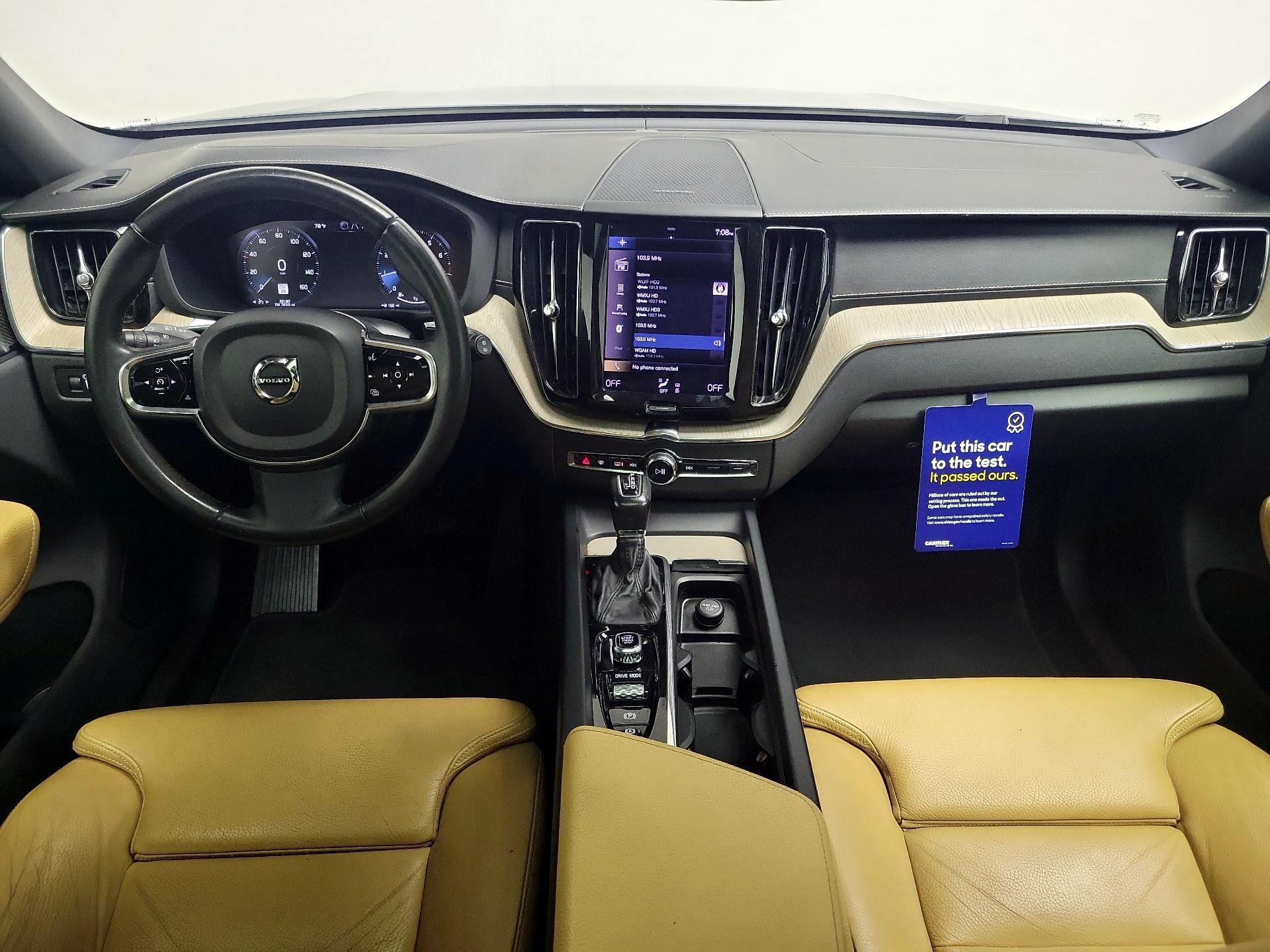 Thumbnail: 2019 Volvo XC60 - 9