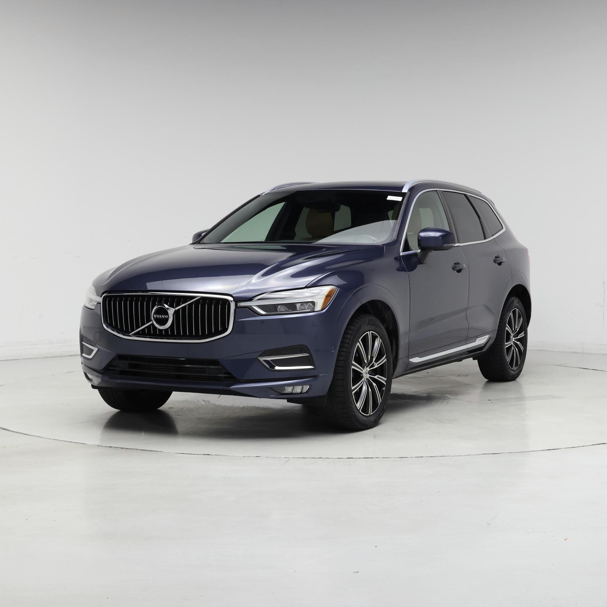 Thumbnail: 2019 Volvo XC60 - 4