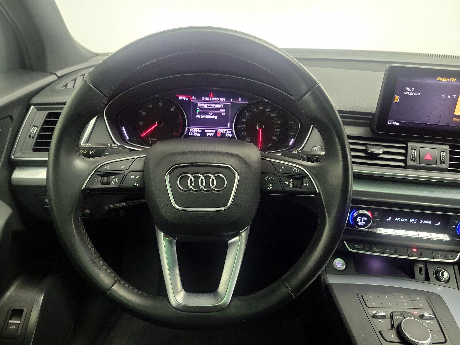 Thumbnail: 2020 Audi Q5 - 10