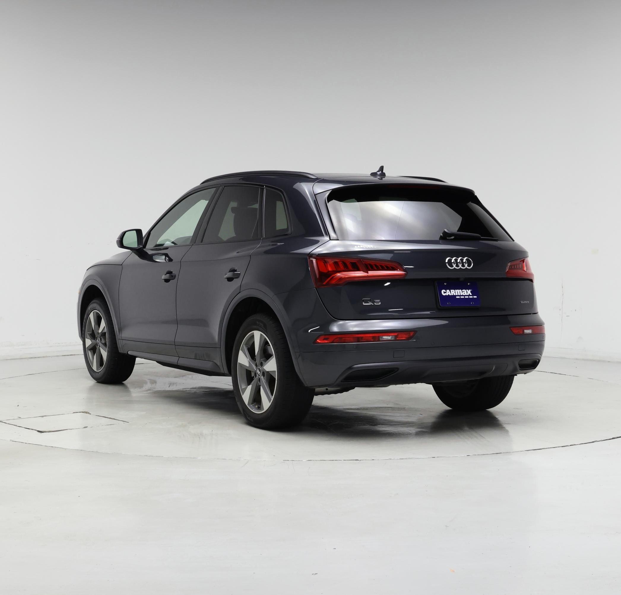 Thumbnail: 2020 Audi Q5 - 2