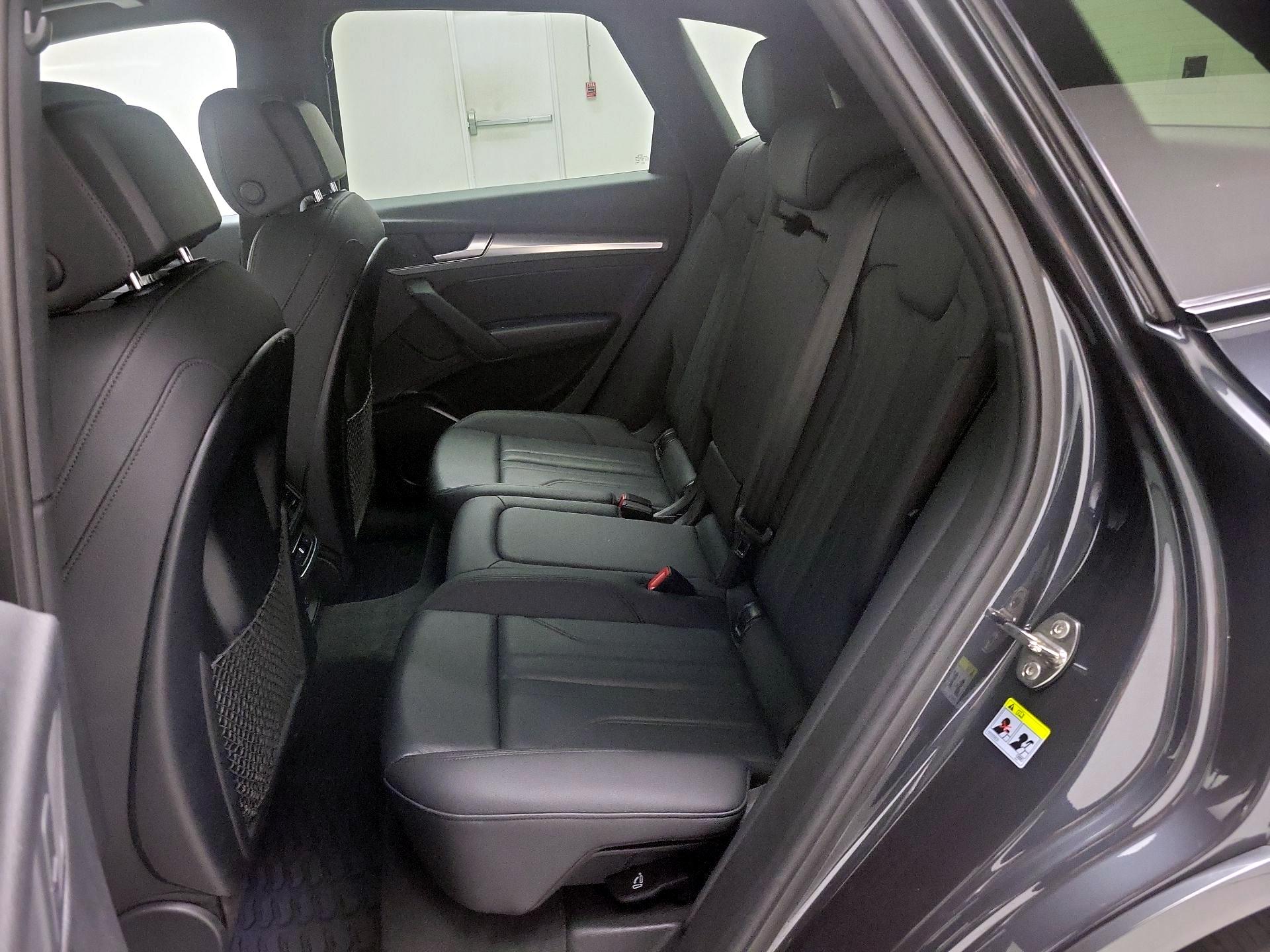 Thumbnail: 2020 Audi Q5 - 20