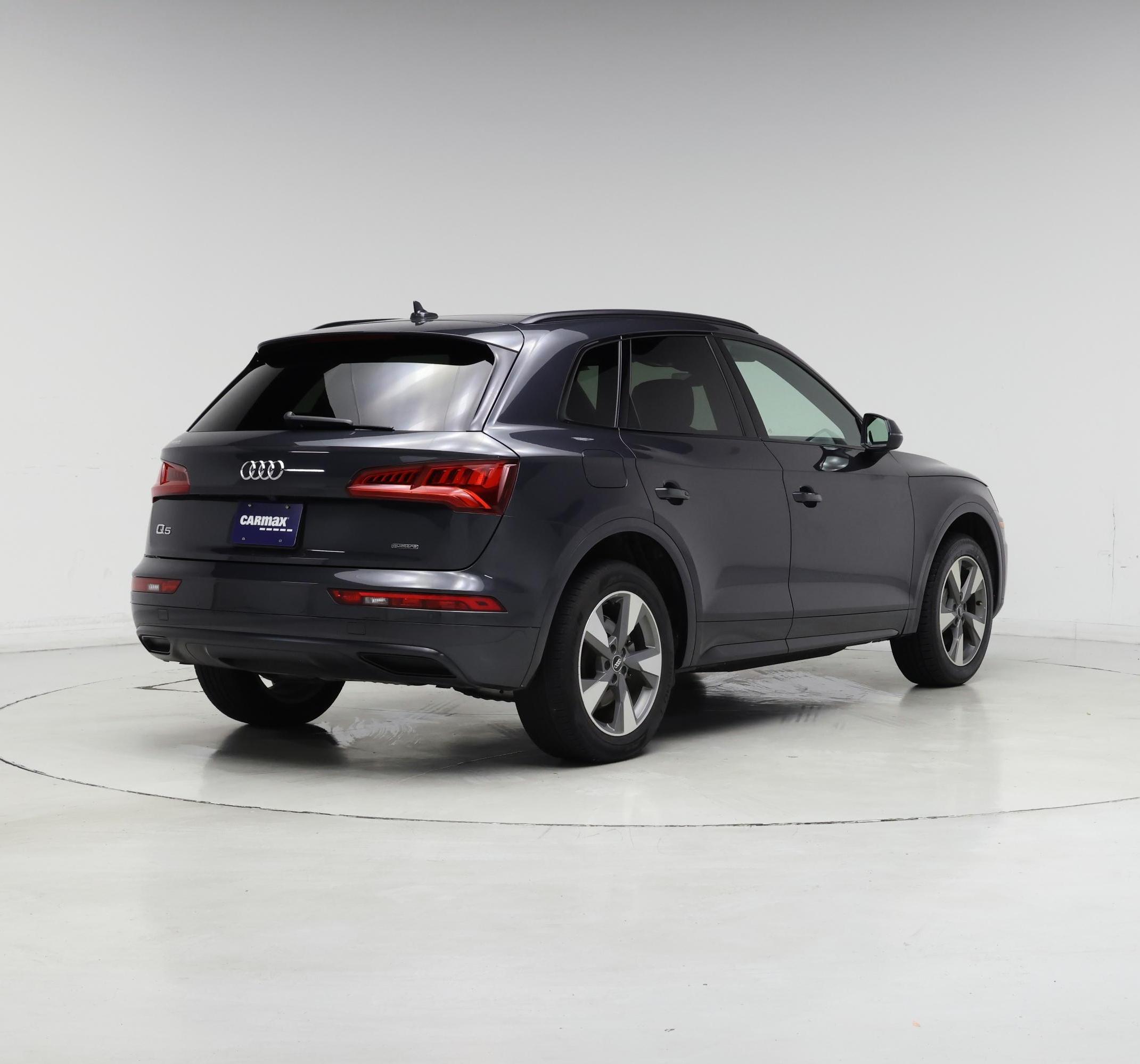 Thumbnail: 2020 Audi Q5 - 8