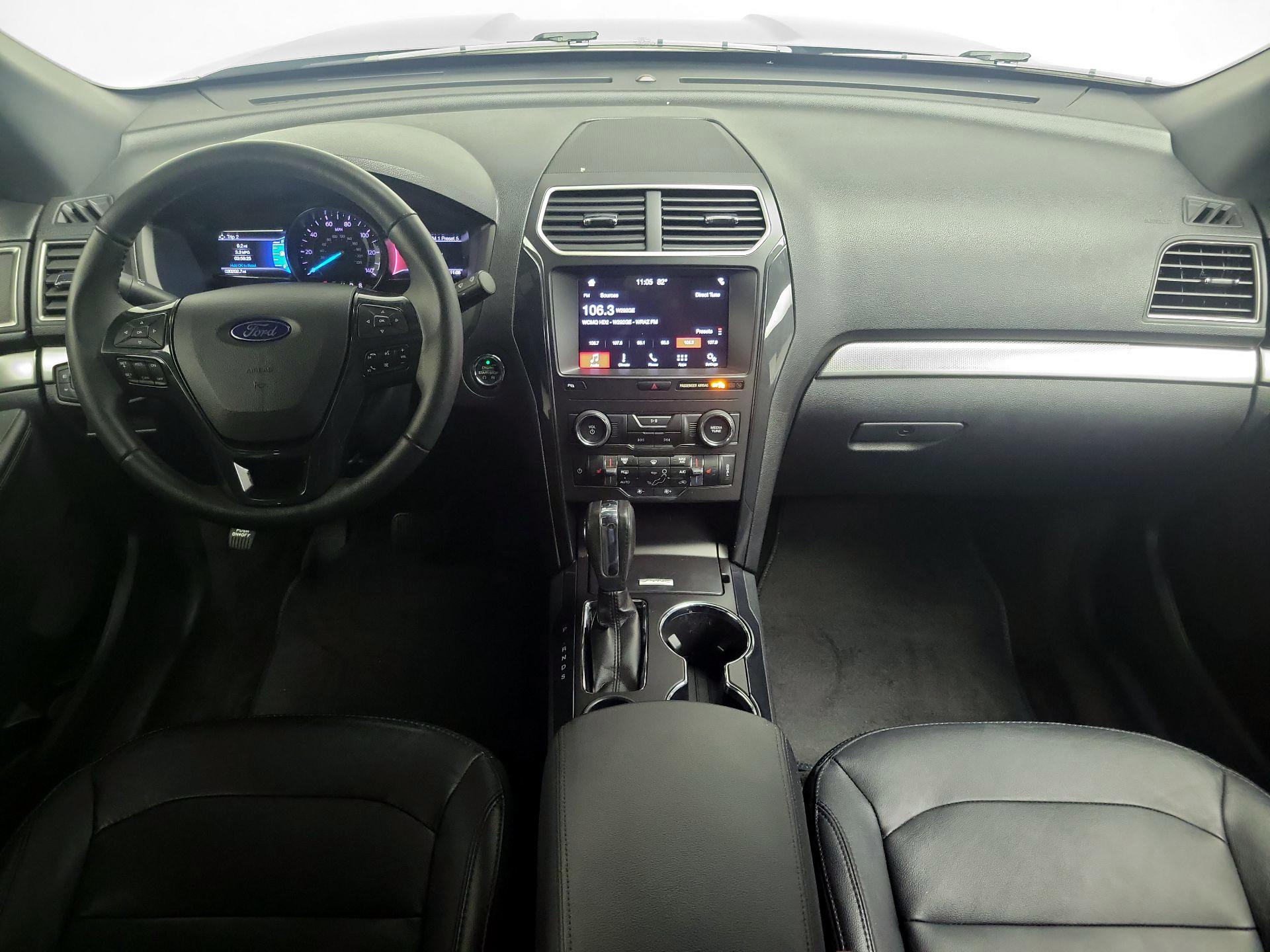 Thumbnail: 2018 Ford Explorer - 9