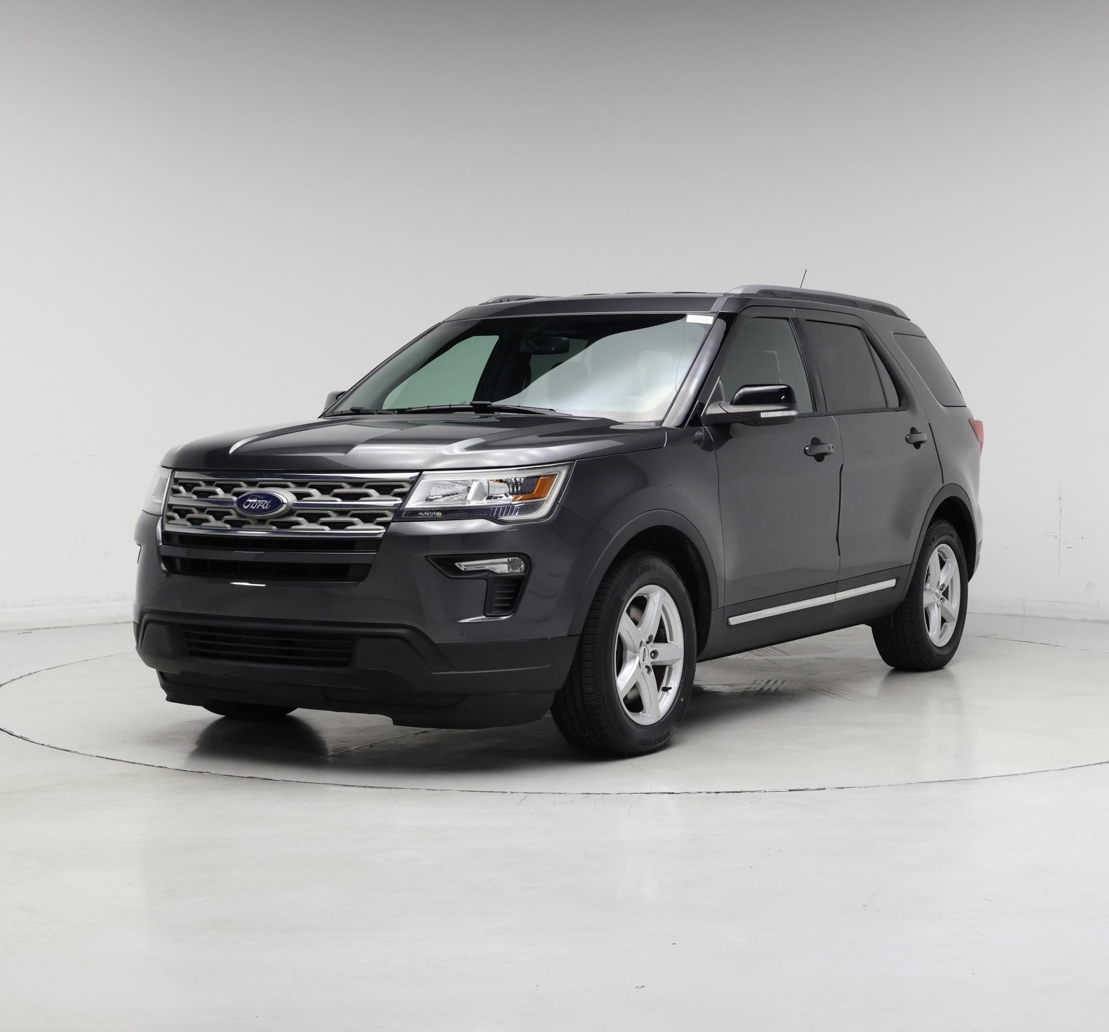 Thumbnail: 2018 Ford Explorer - 4