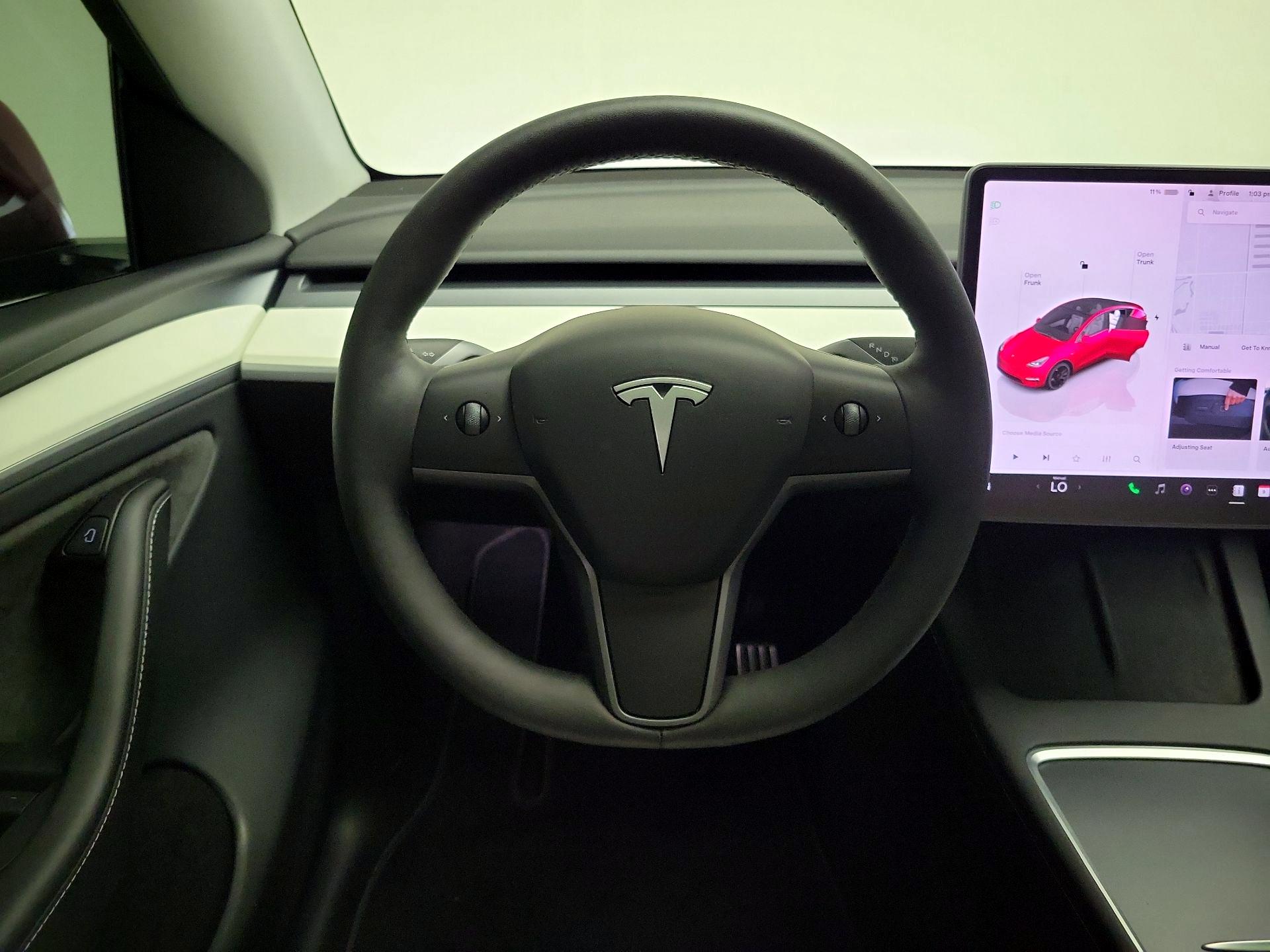 Thumbnail: 2024 Tesla Model Y - 10