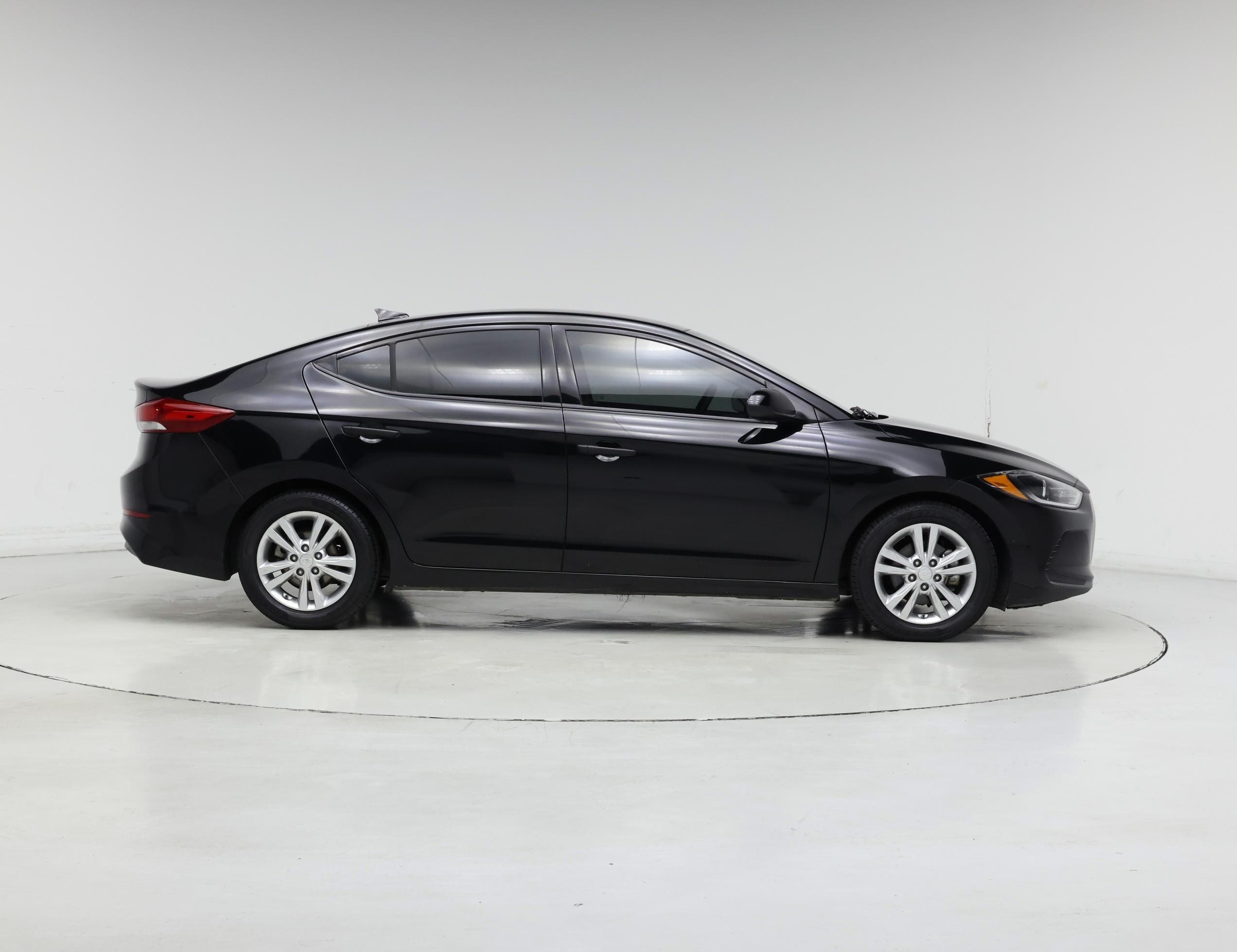 Thumbnail: 2018 Hyundai Elantra - 7