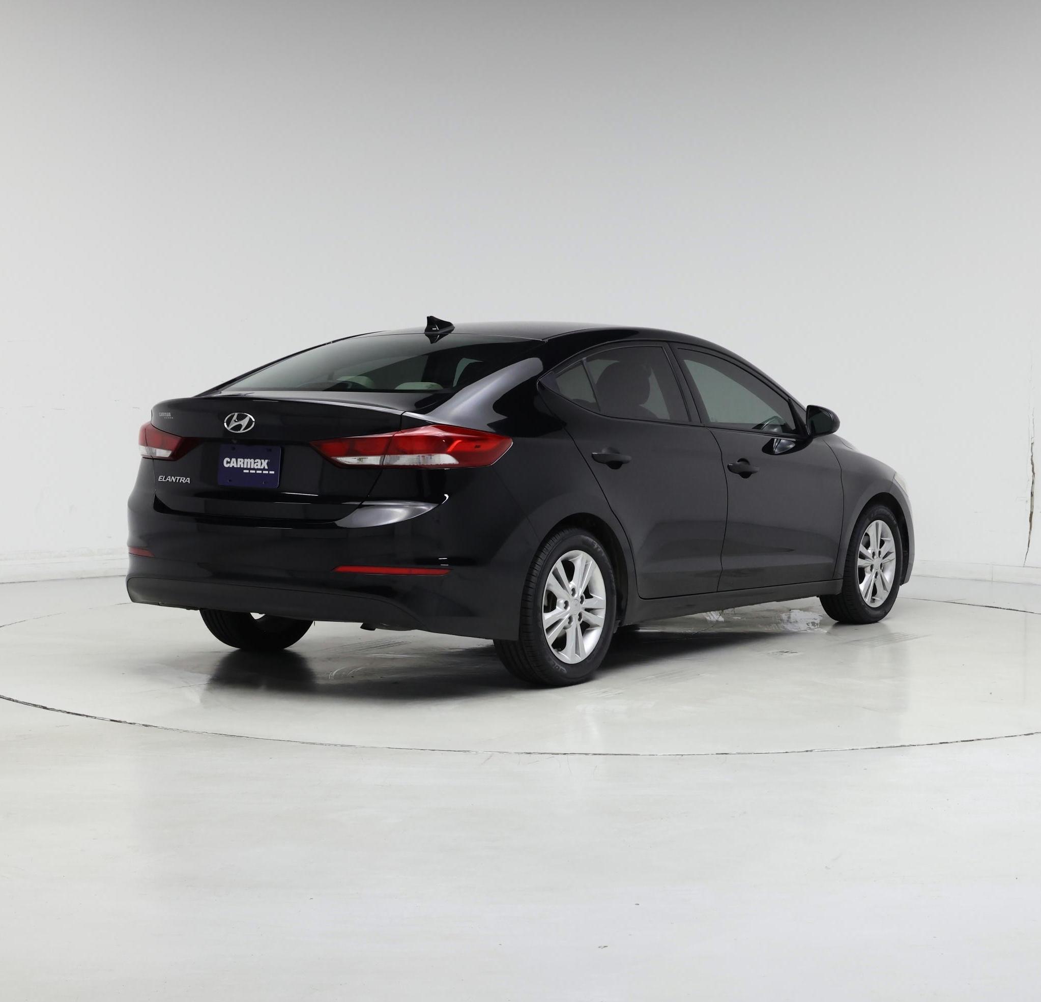 Thumbnail: 2018 Hyundai Elantra - 8