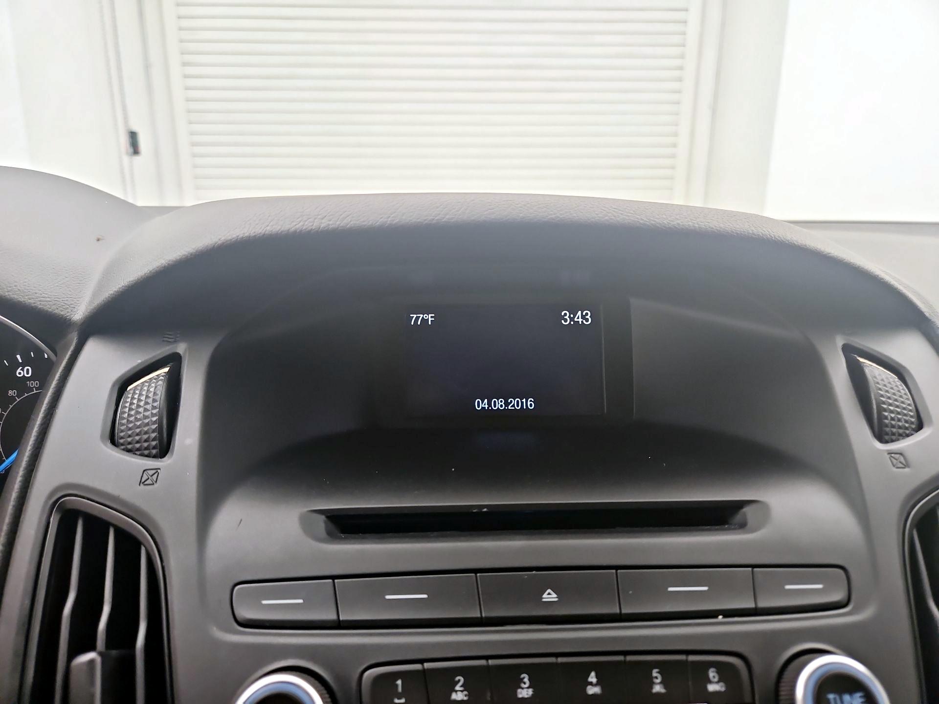 Thumbnail: 2016 Ford Focus - 15