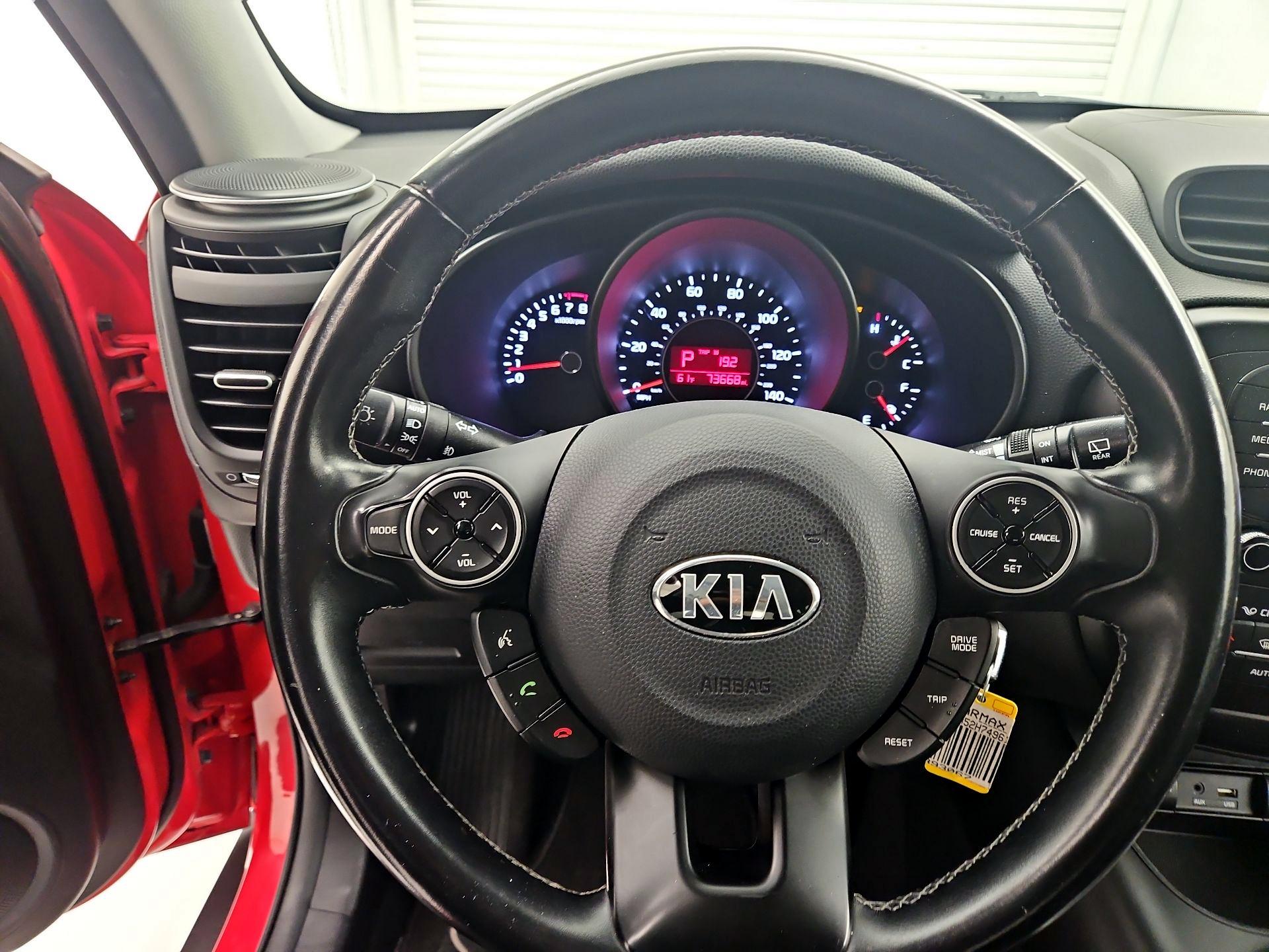 Thumbnail: 2017 Kia Soul - 10
