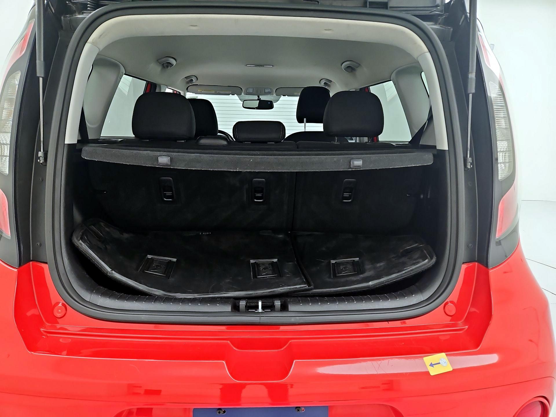 Thumbnail: 2017 Kia Soul - 20