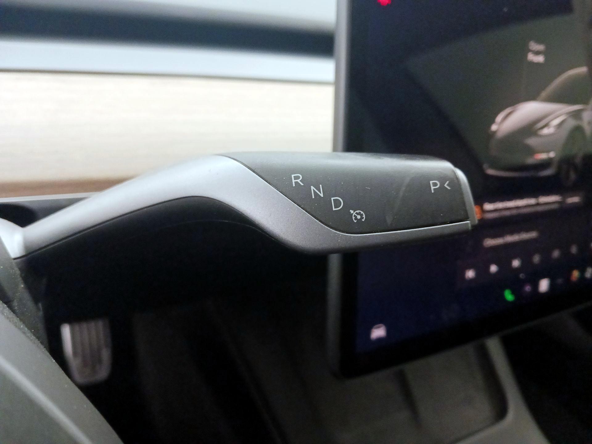 Thumbnail: 2023 Tesla Model 3 - 17