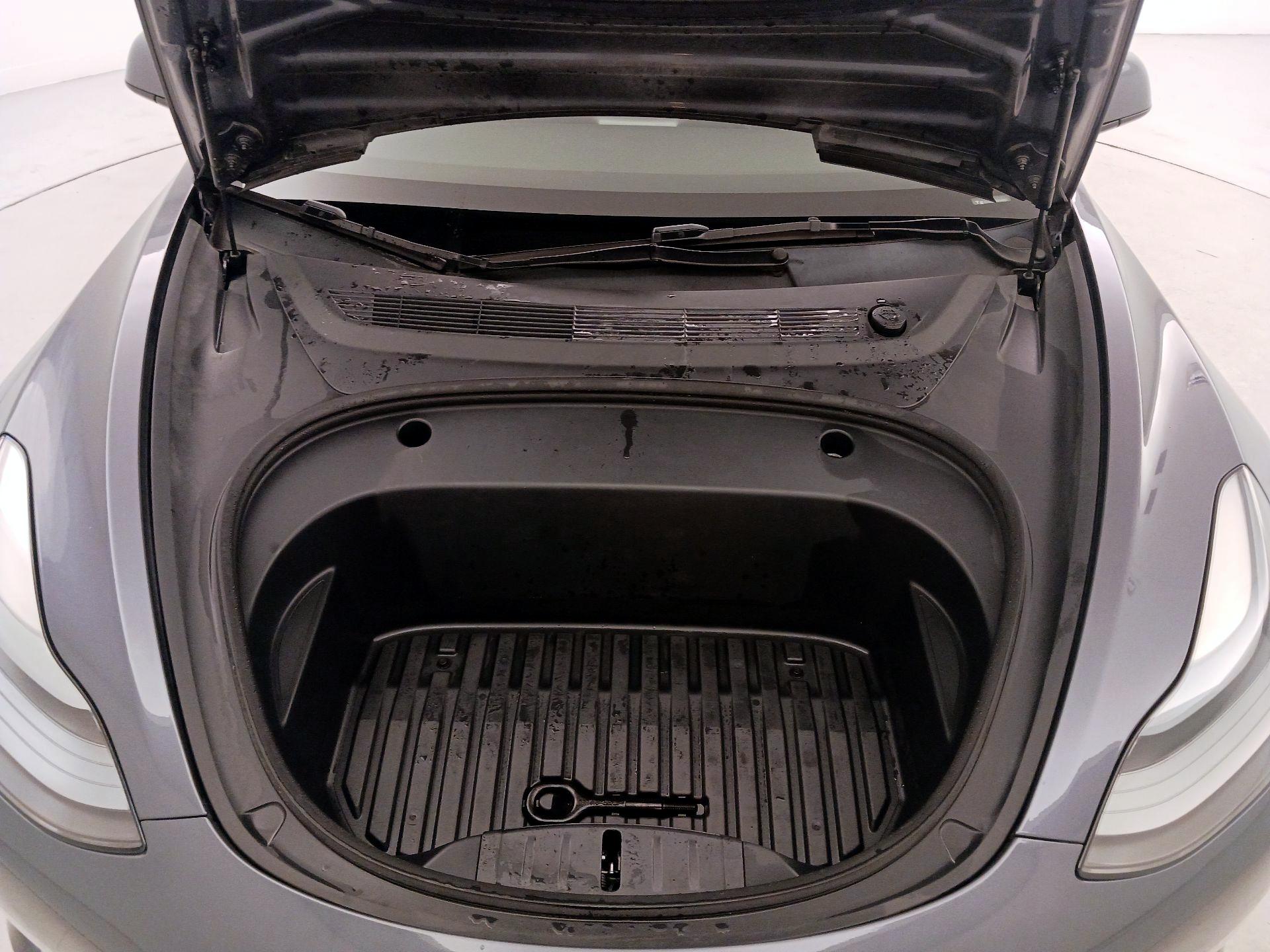 Thumbnail: 2023 Tesla Model 3 - 20