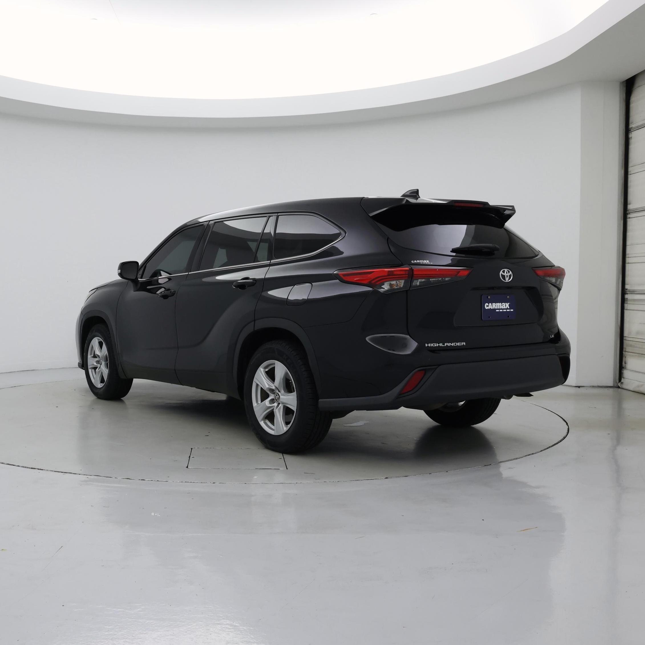 Thumbnail: 2021 Toyota Highlander - 2