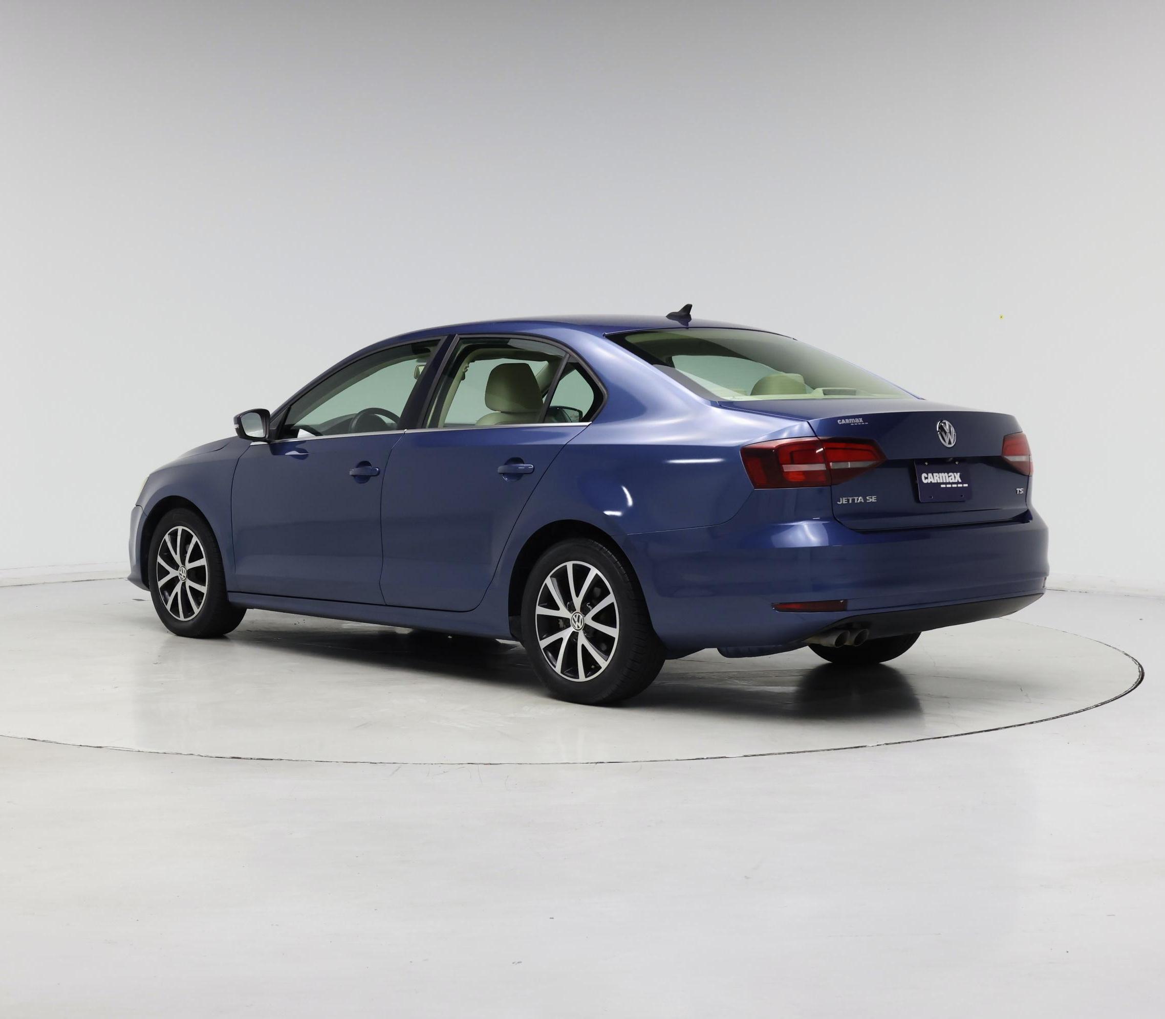 Thumbnail: 2017 Volkswagen Jetta - 2