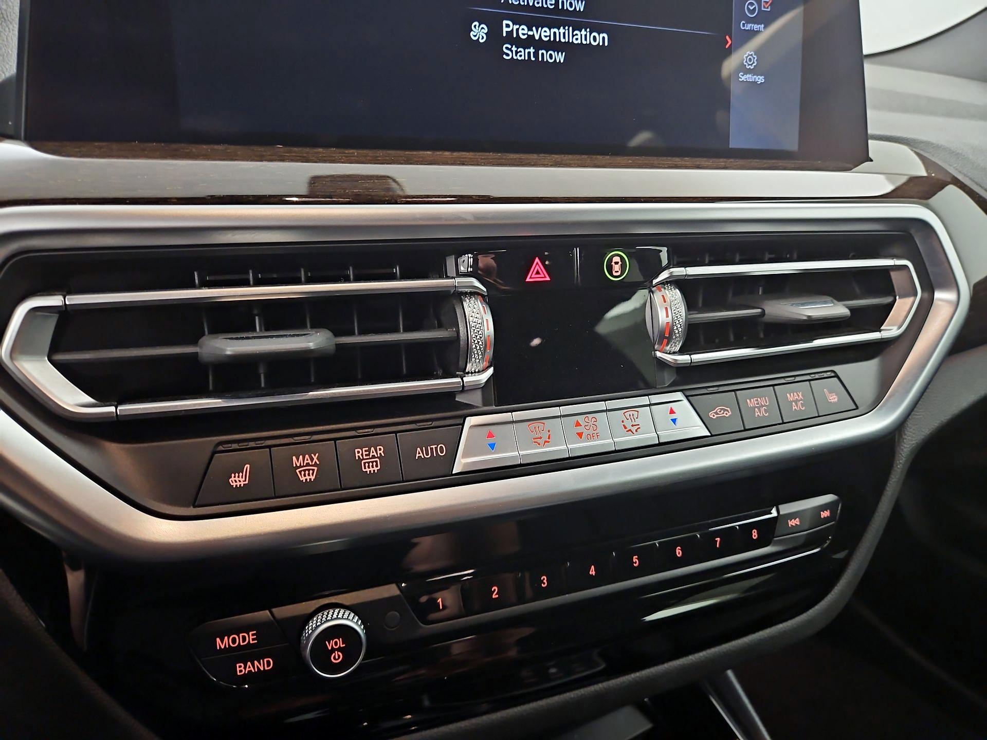 Thumbnail: 2024 BMW X3 - 17