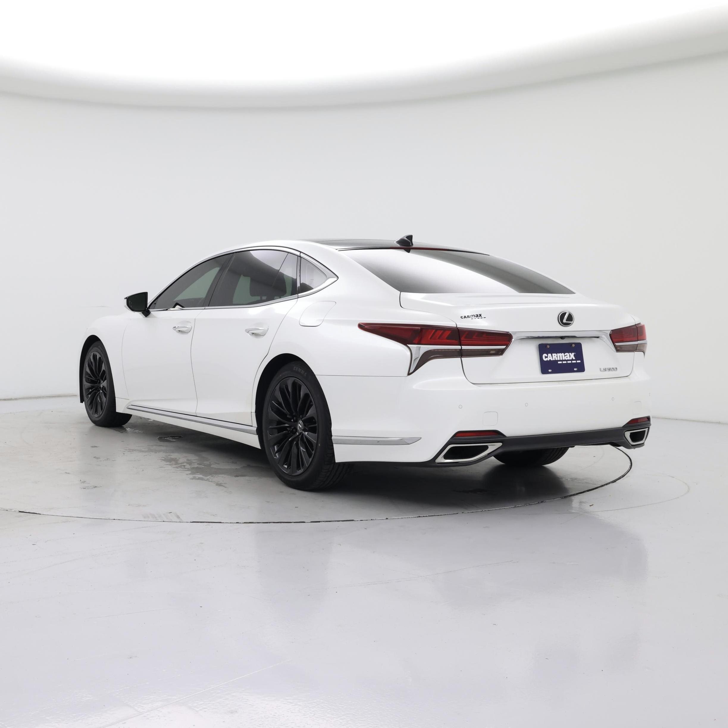 Thumbnail: 2019 Lexus LS - 2