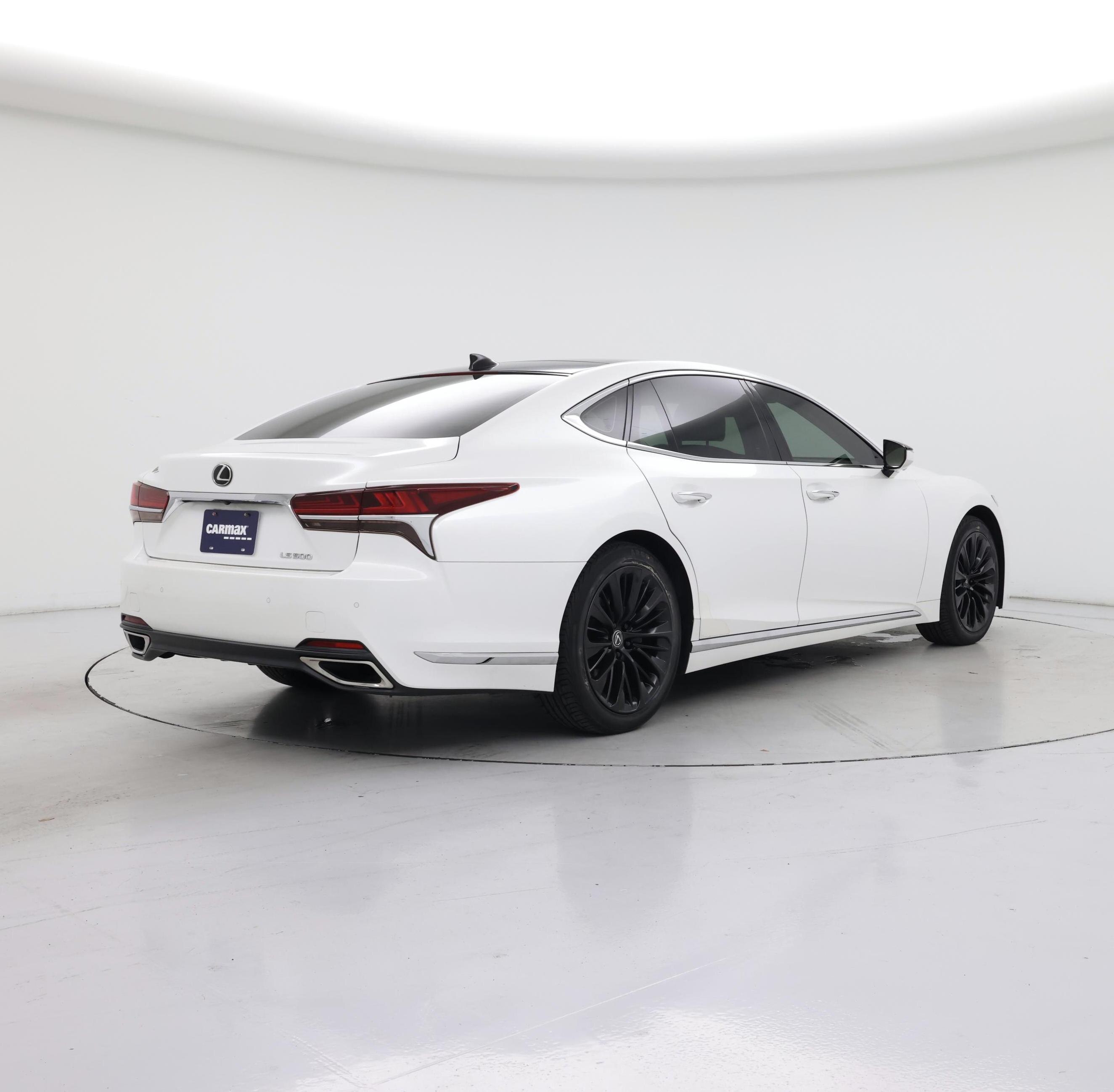 Thumbnail: 2019 Lexus LS - 8