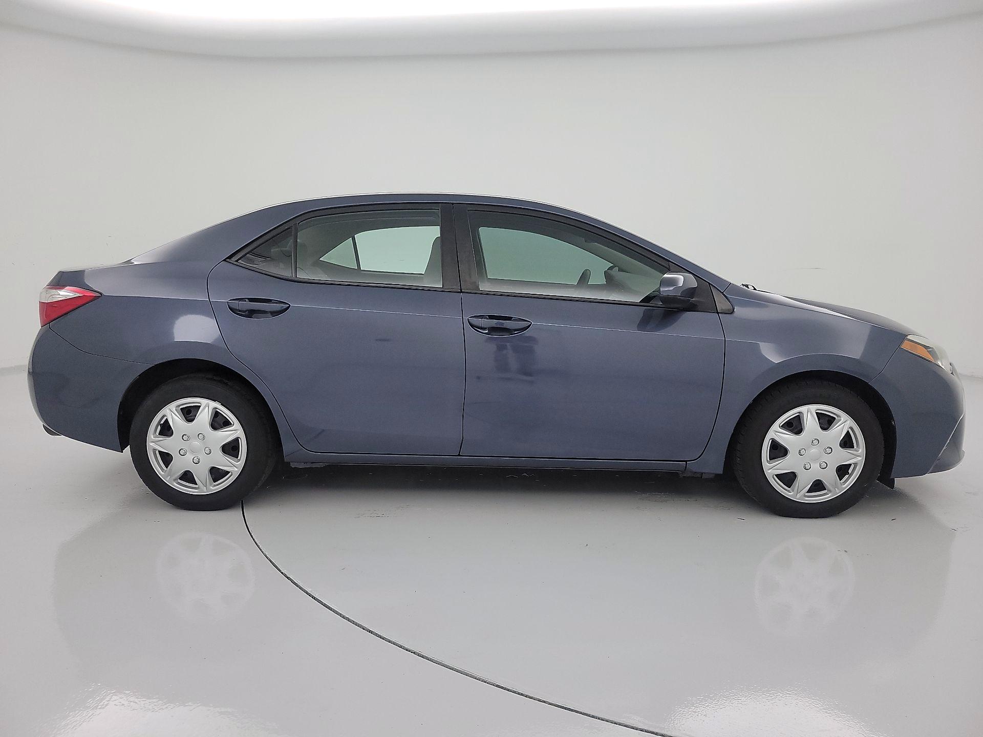 Thumbnail: 2015 Toyota Corolla - 4