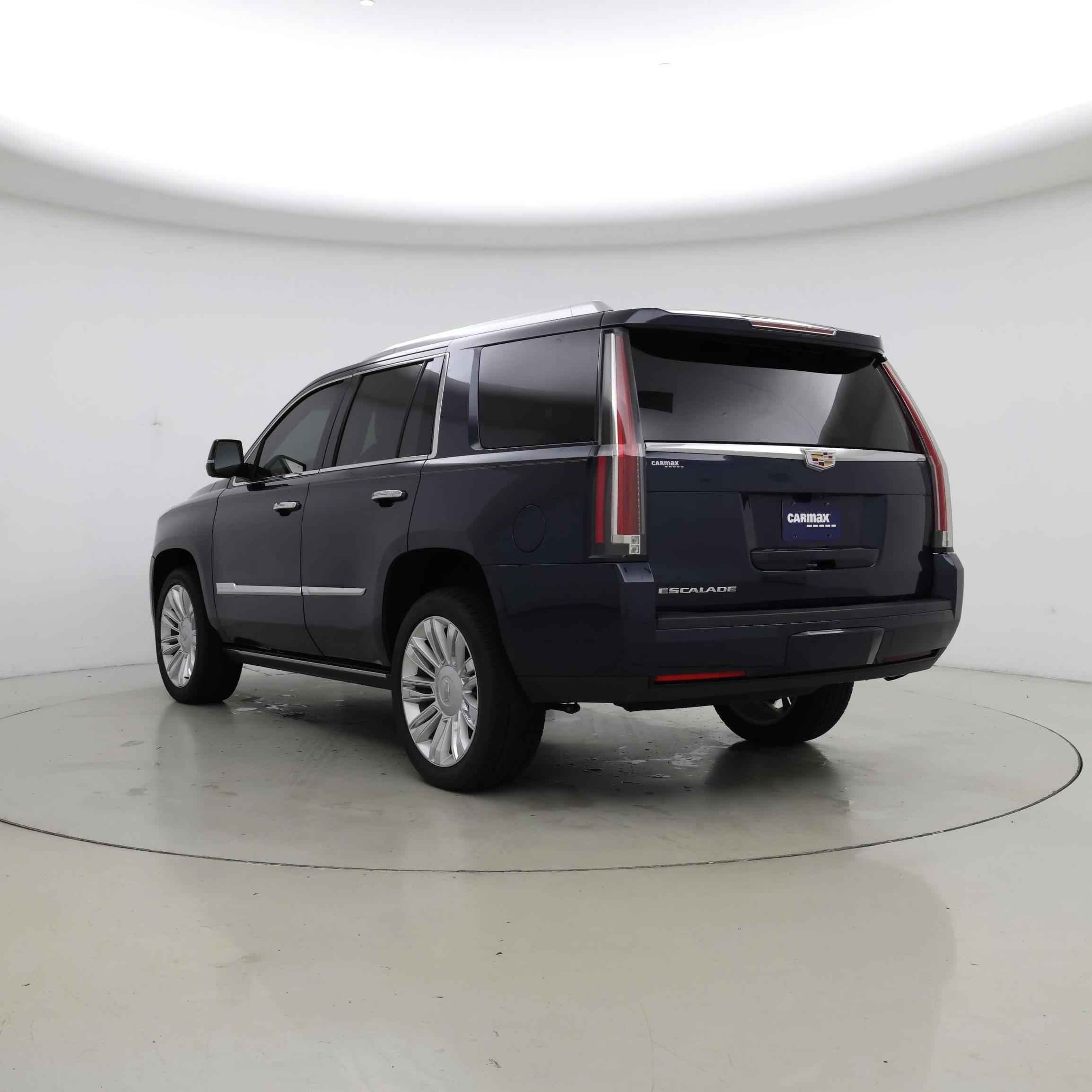 Thumbnail: 2017 Cadillac Escalade - 2