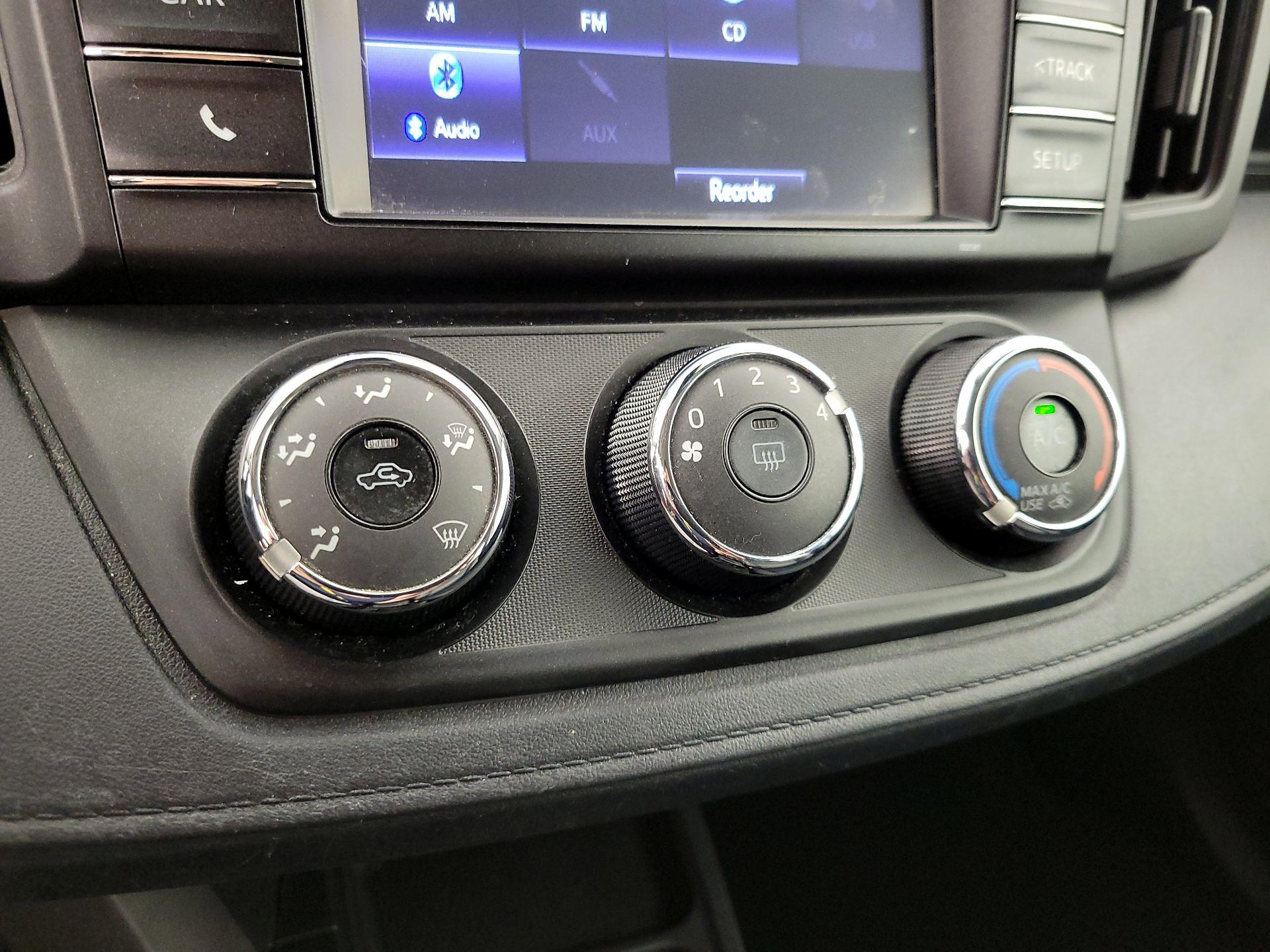 Thumbnail: 2017 Toyota RAV4 - 16