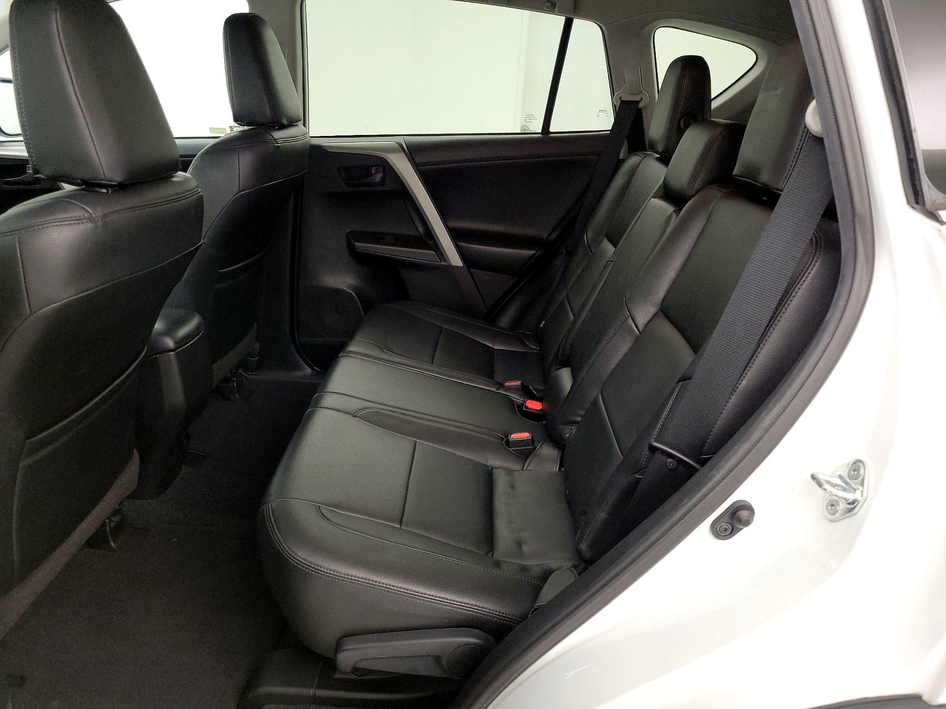 Thumbnail: 2017 Toyota RAV4 - 19