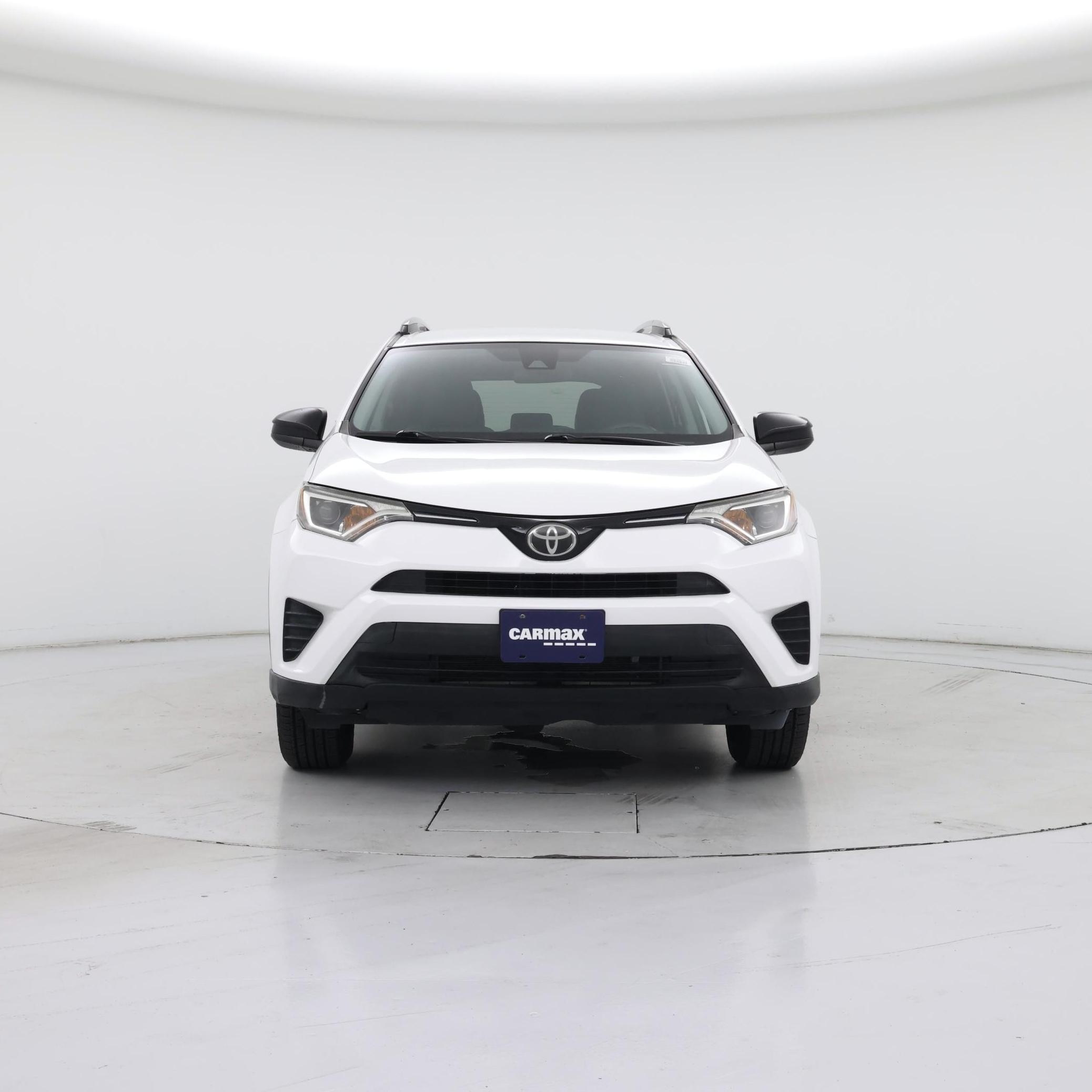 Thumbnail: 2017 Toyota RAV4 - 5