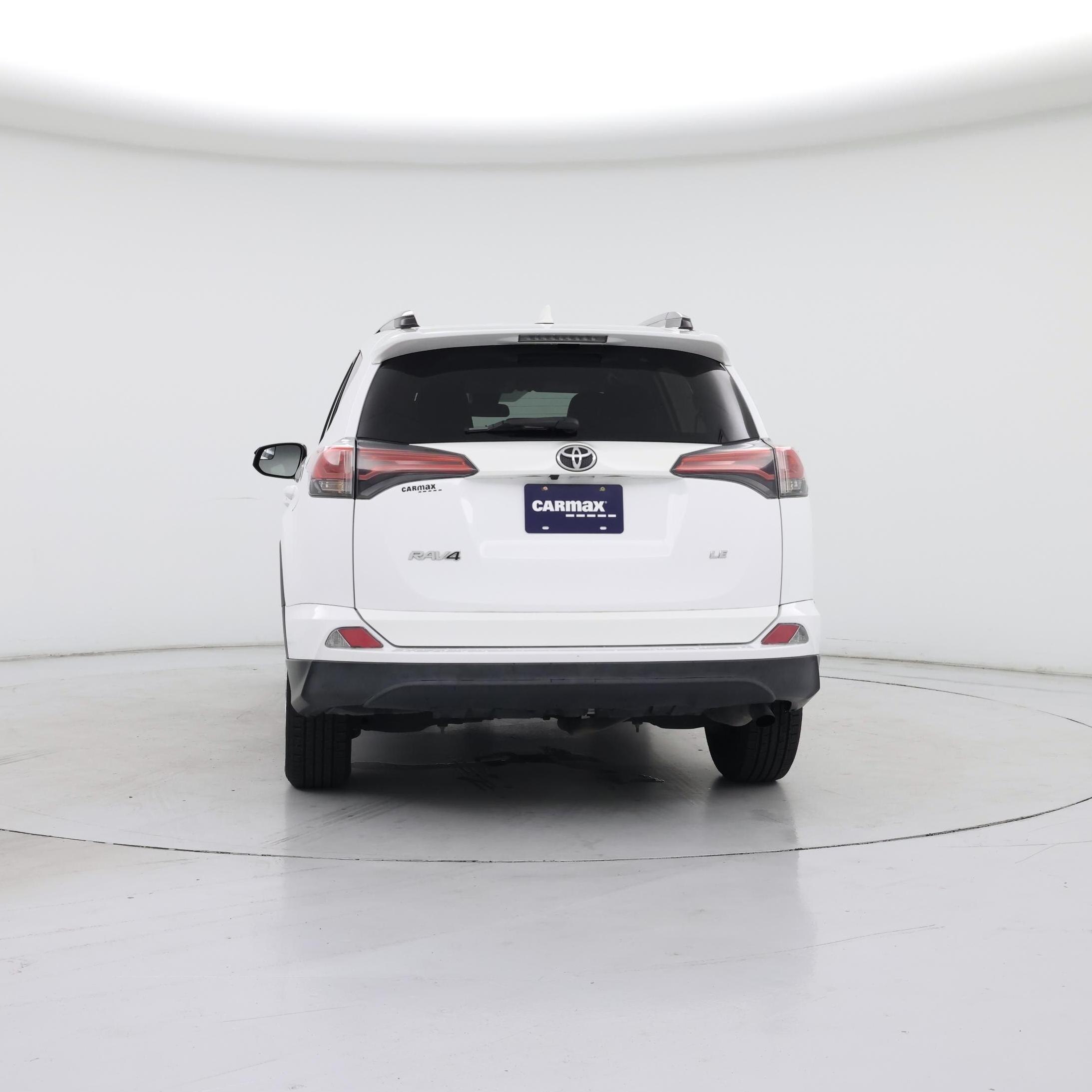 Thumbnail: 2017 Toyota RAV4 - 6