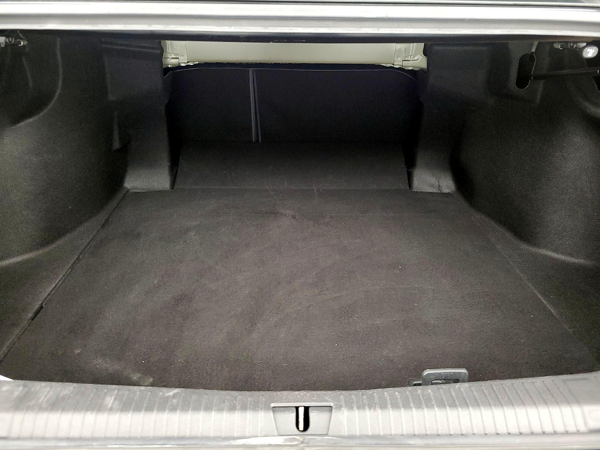 Thumbnail: 2021 Toyota Avalon - 20