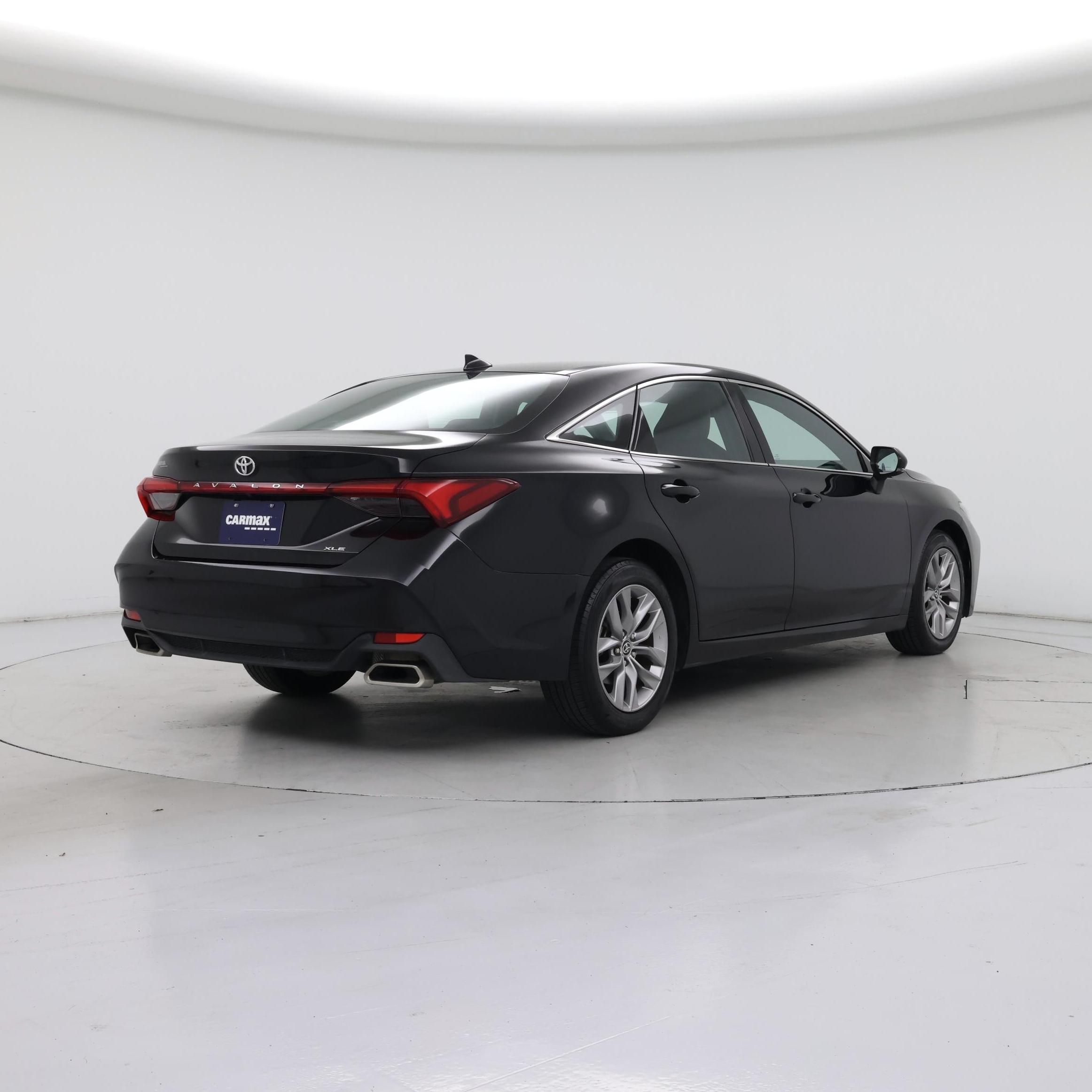 Thumbnail: 2021 Toyota Avalon - 8