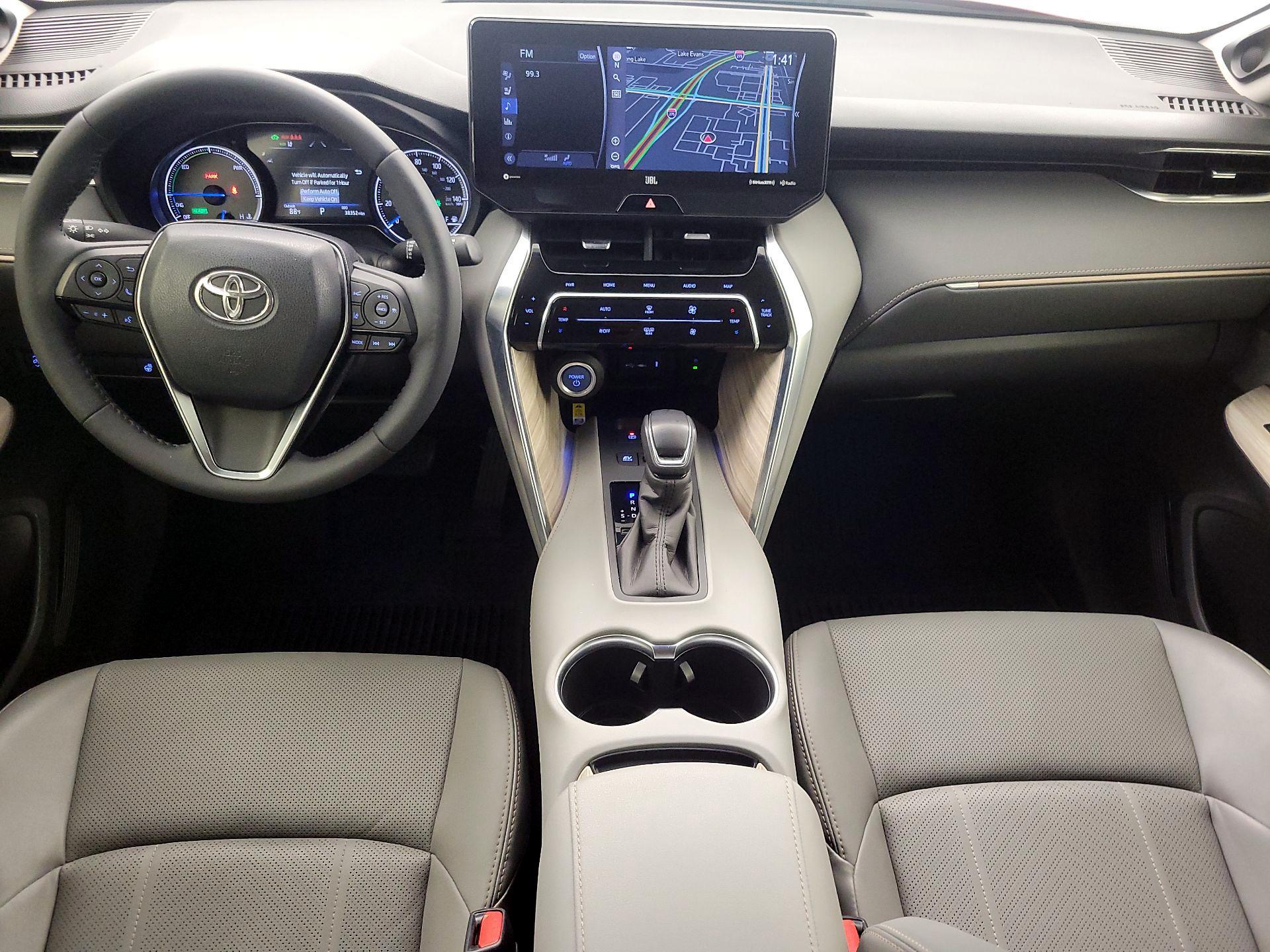 Thumbnail: 2021 Toyota Venza - 9