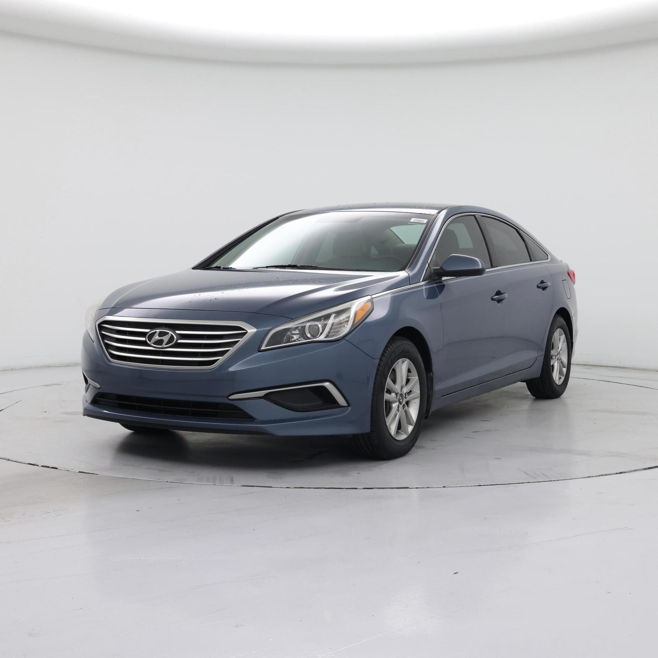 Thumbnail: 2017 Hyundai Sonata - 4