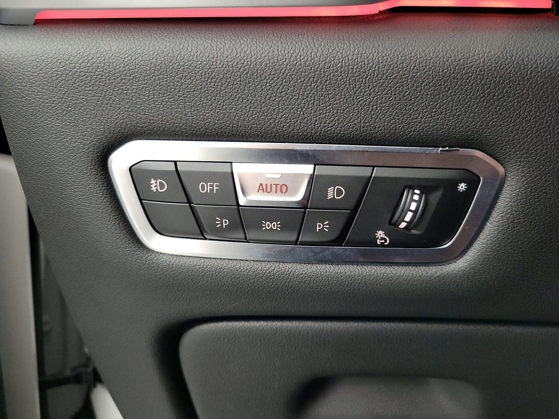 Thumbnail: 2020 BMW X5 - 13