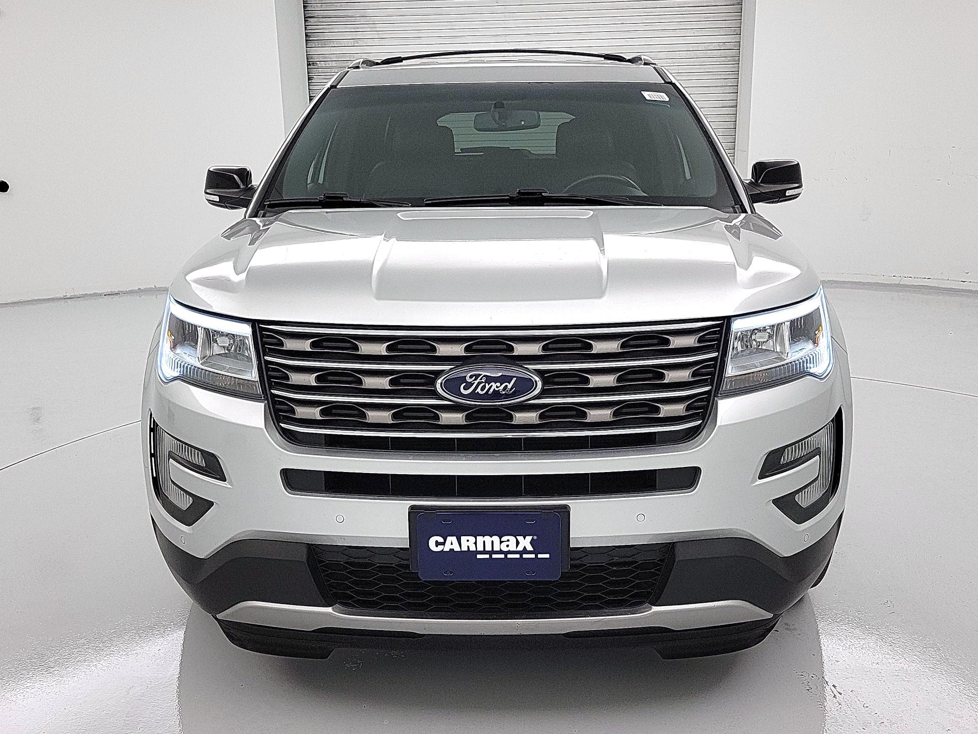 Thumbnail: 2016 Ford Explorer - 2