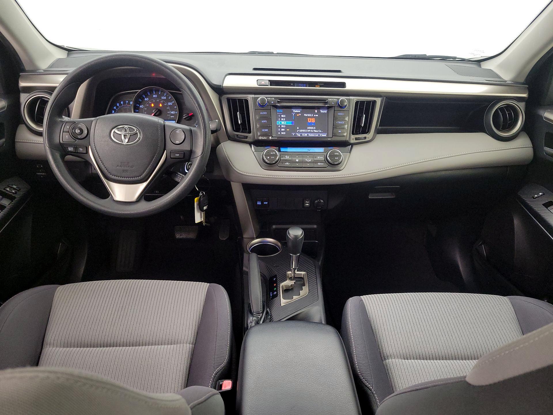 Thumbnail: 2014 Toyota RAV4 - 9