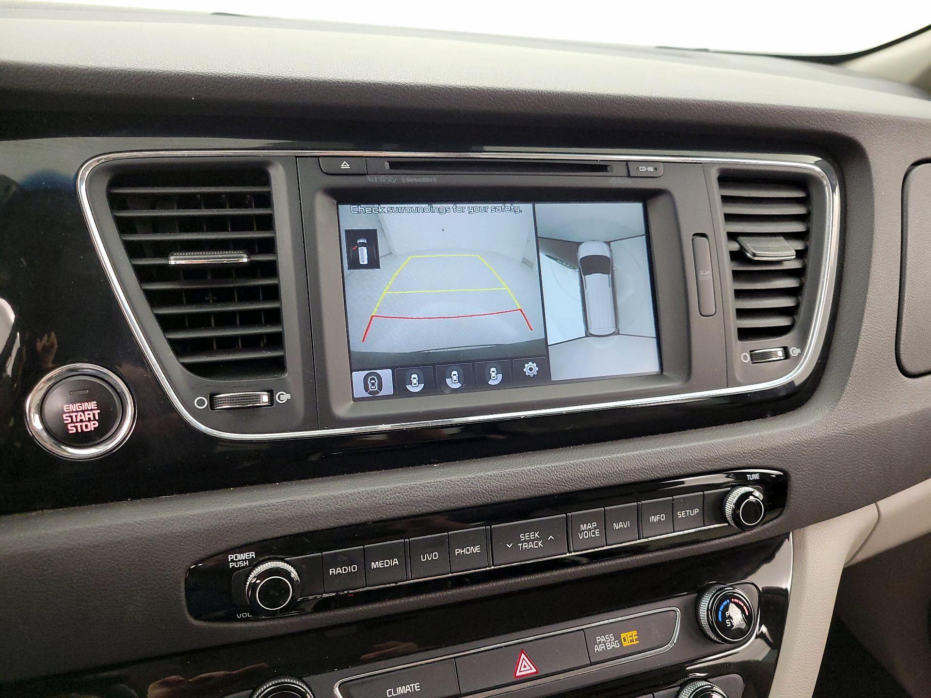 Thumbnail: 2018 Kia Sedona - 15